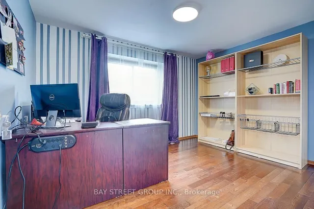 Additional property image - 4 Summerton Pl