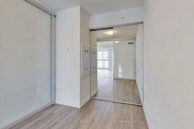 Additional image 9 of 30 Meadowglen Pl Unit 507