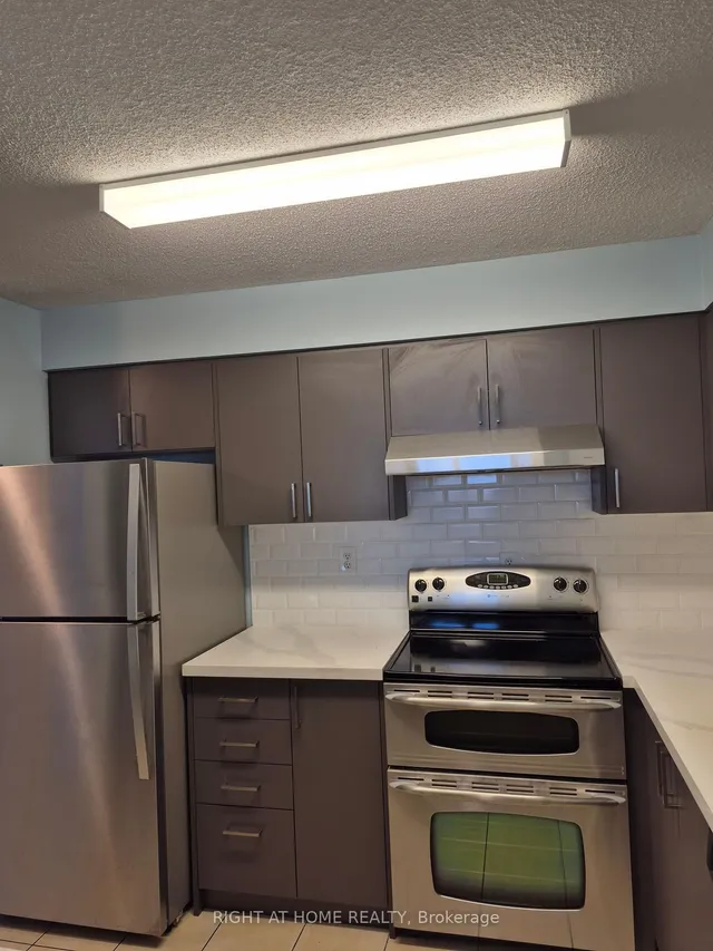 Additional image 7 of 10 Tapscott Rd Unit 602