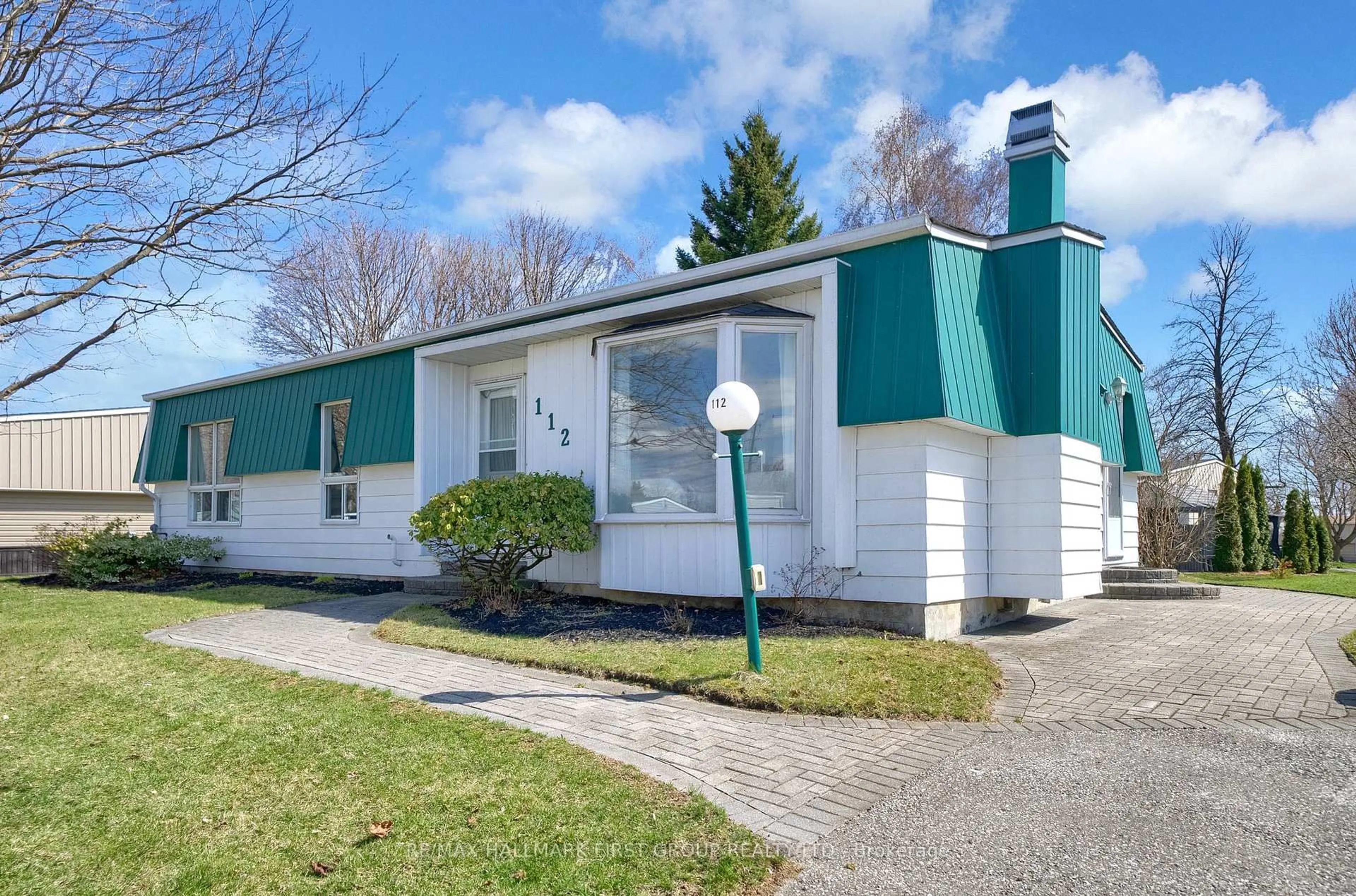 Home with vinyl exterior material, street for 112 Bluffs Rd, Clarington Ontario L1B 1B9