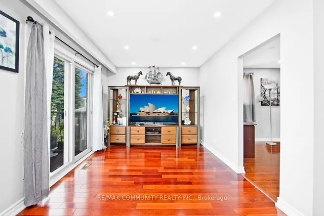 Additional property image - 17 Tineta Cres