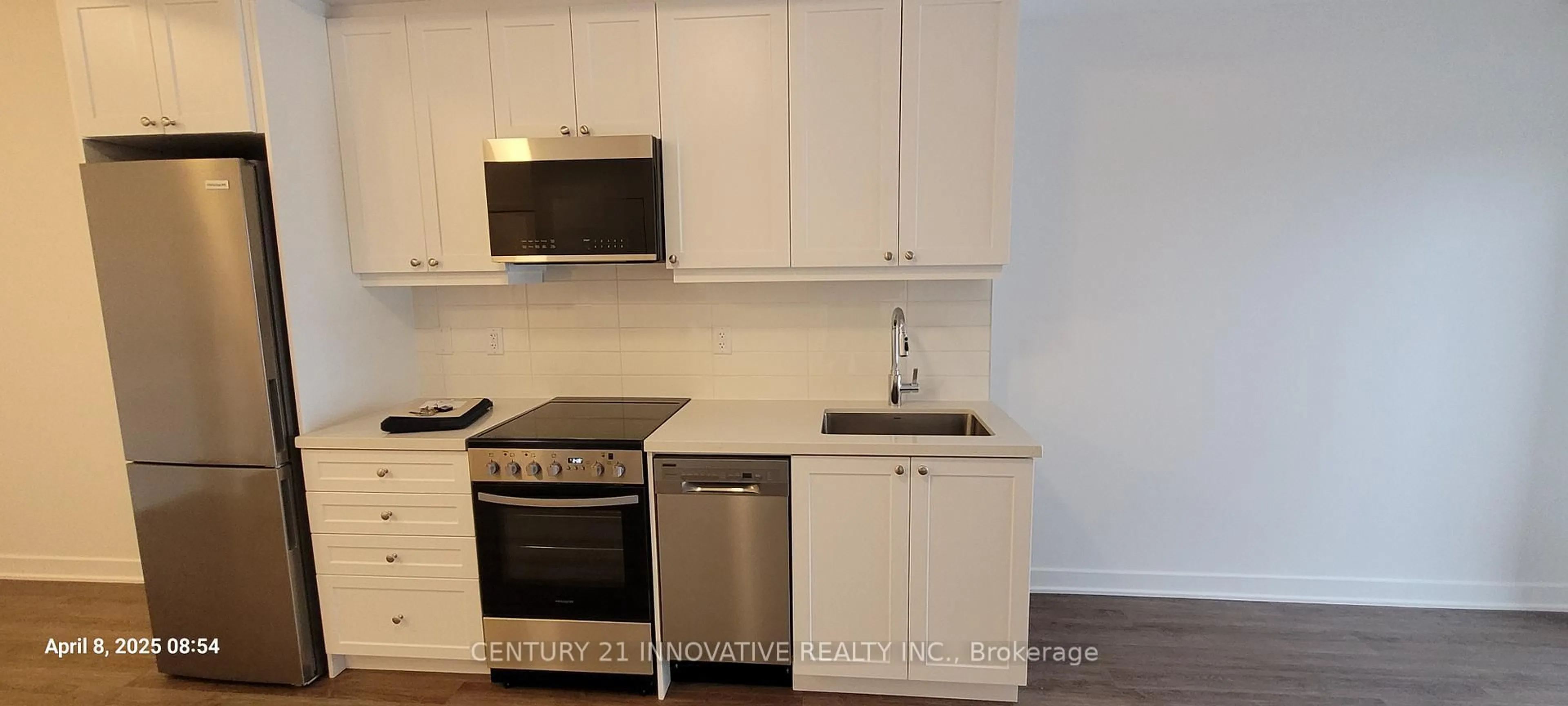 Standard kitchen, unknown for 55 Clarington Blvd #412, Clarington Ontario L1C 0A1