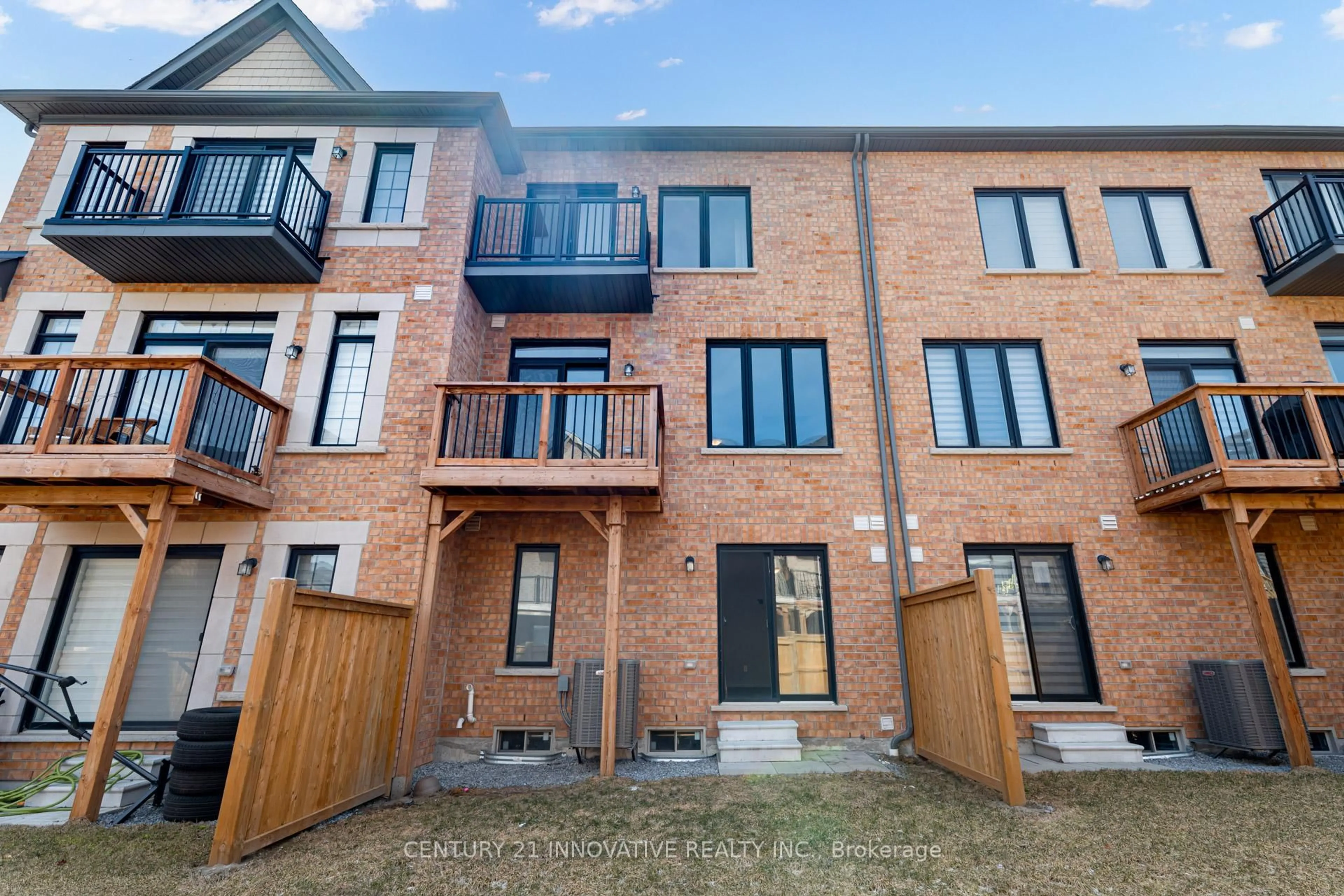 Home with brick exterior material, street for 4 Icemaker Way, Whitby Ontario L1P 0L5