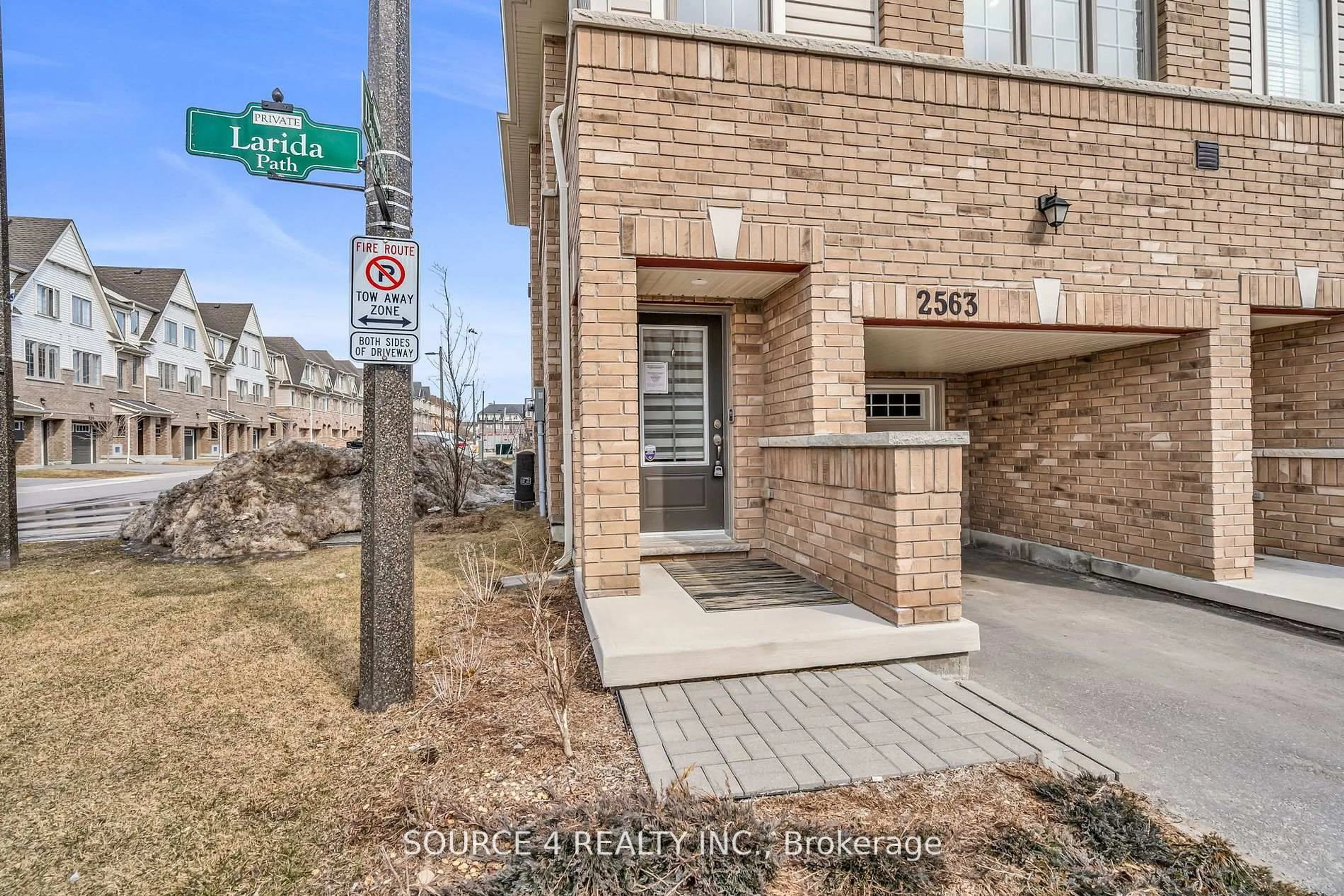 Unknown for 2563 Larida Path #107, Oshawa Ontario L1L 0P9