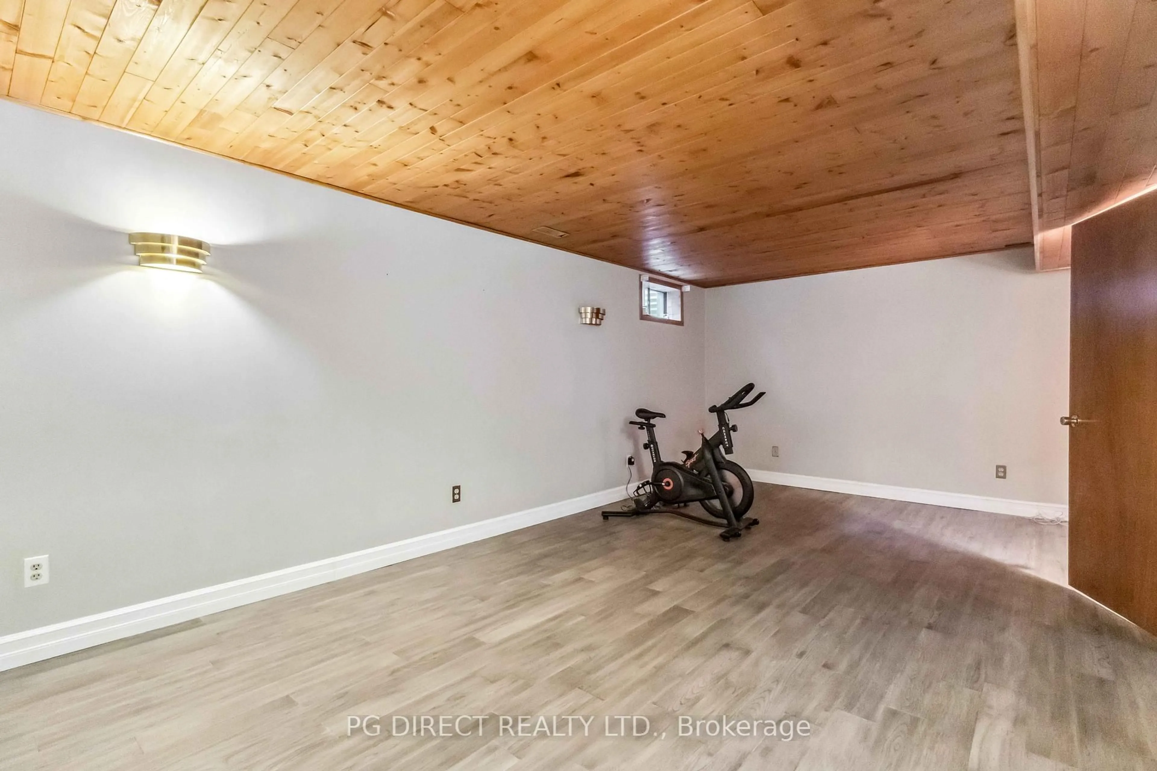 Gym or fitness room for 1950 Bowler Dr, Pickering Ontario L1V 3K6