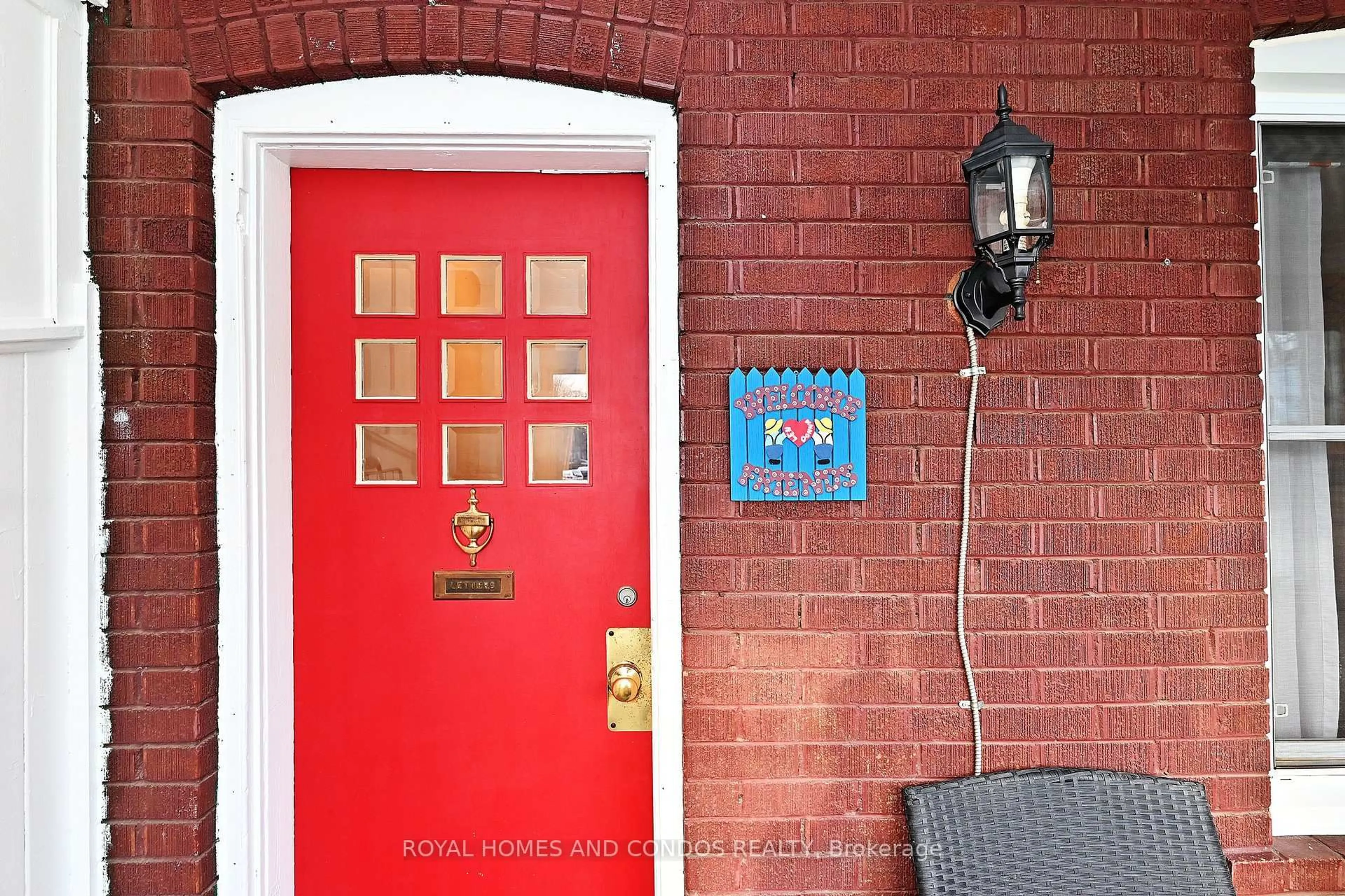 Unknown for 125 Dawes Rd, Toronto Ontario M4C 5B8