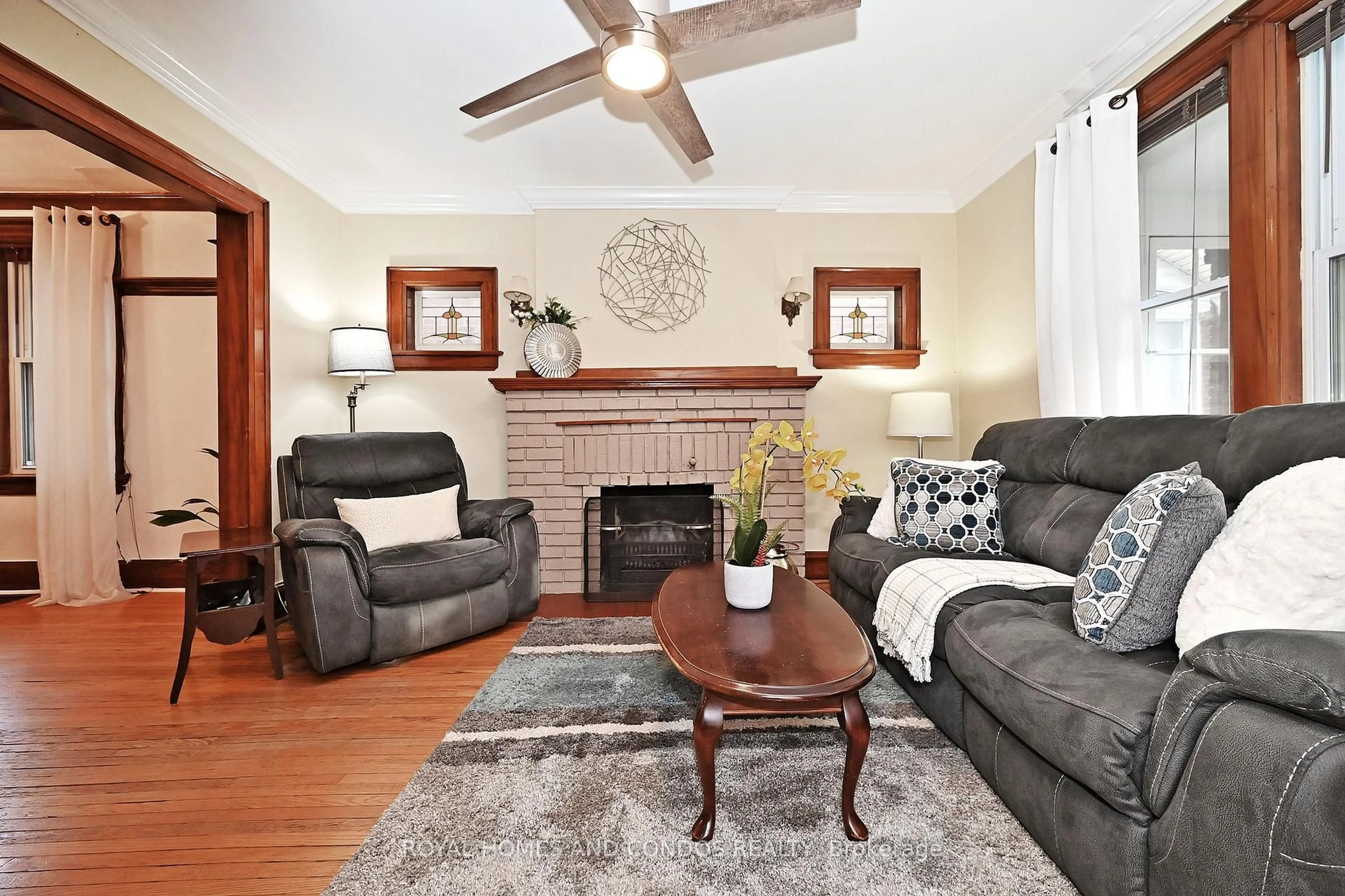 Living room with furniture, unknown for 125 Dawes Rd, Toronto Ontario M4C 5B8
