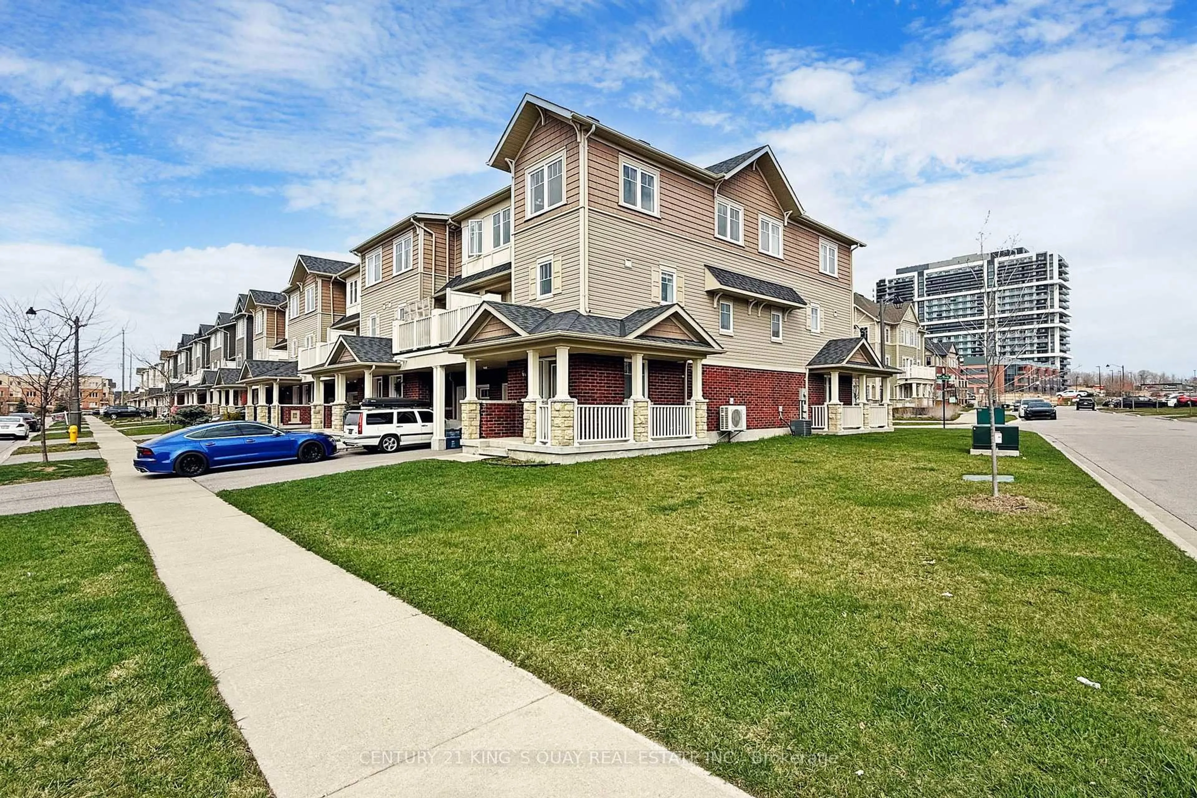 A pic from outside/outdoor area/front of a property/back of a property/a pic from drone, street for 1 Nearco Cres, Oshawa Ontario L1L 0J4