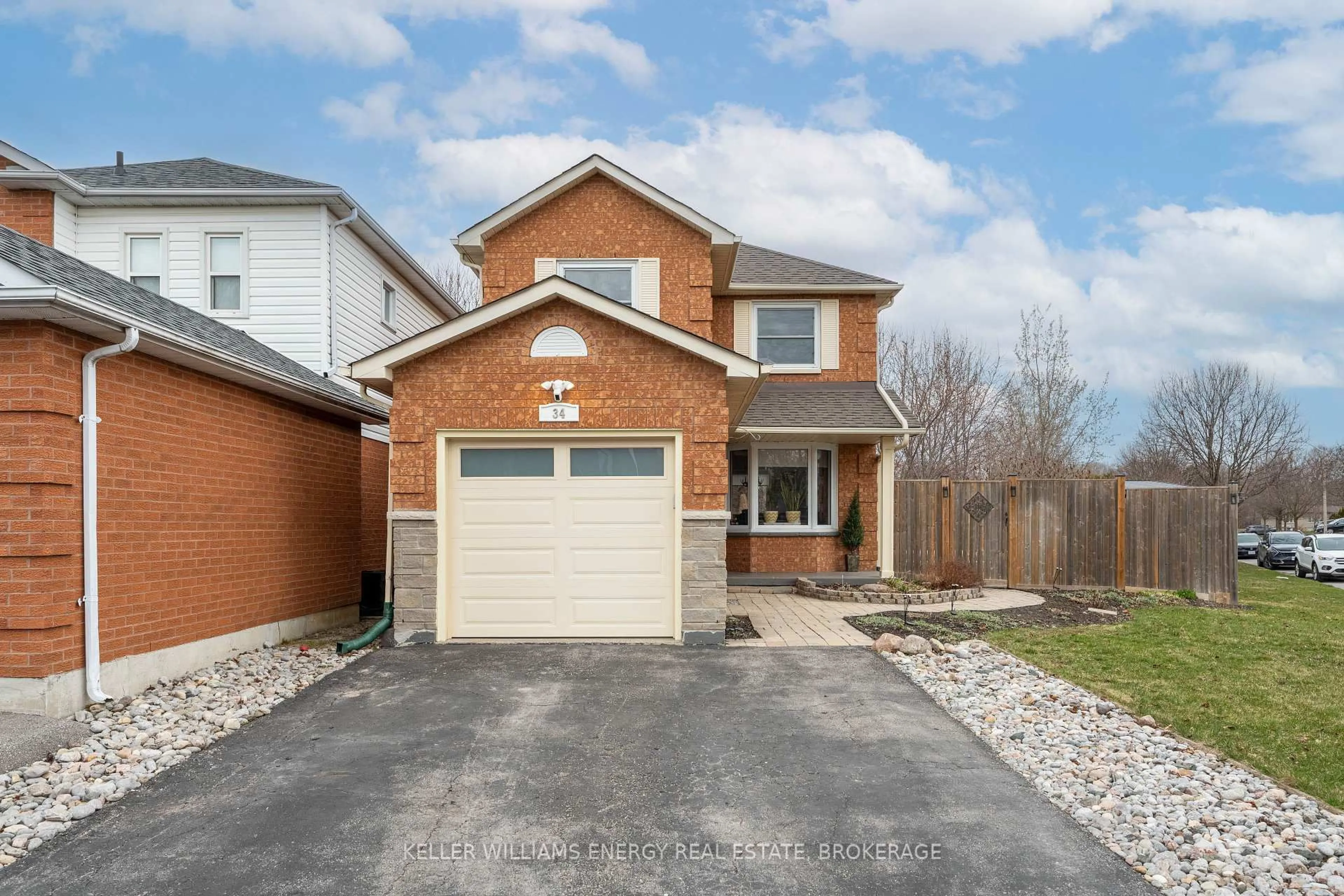 Home with brick exterior material, street for 34 Moyse Dr, Clarington Ontario L1E 2V4