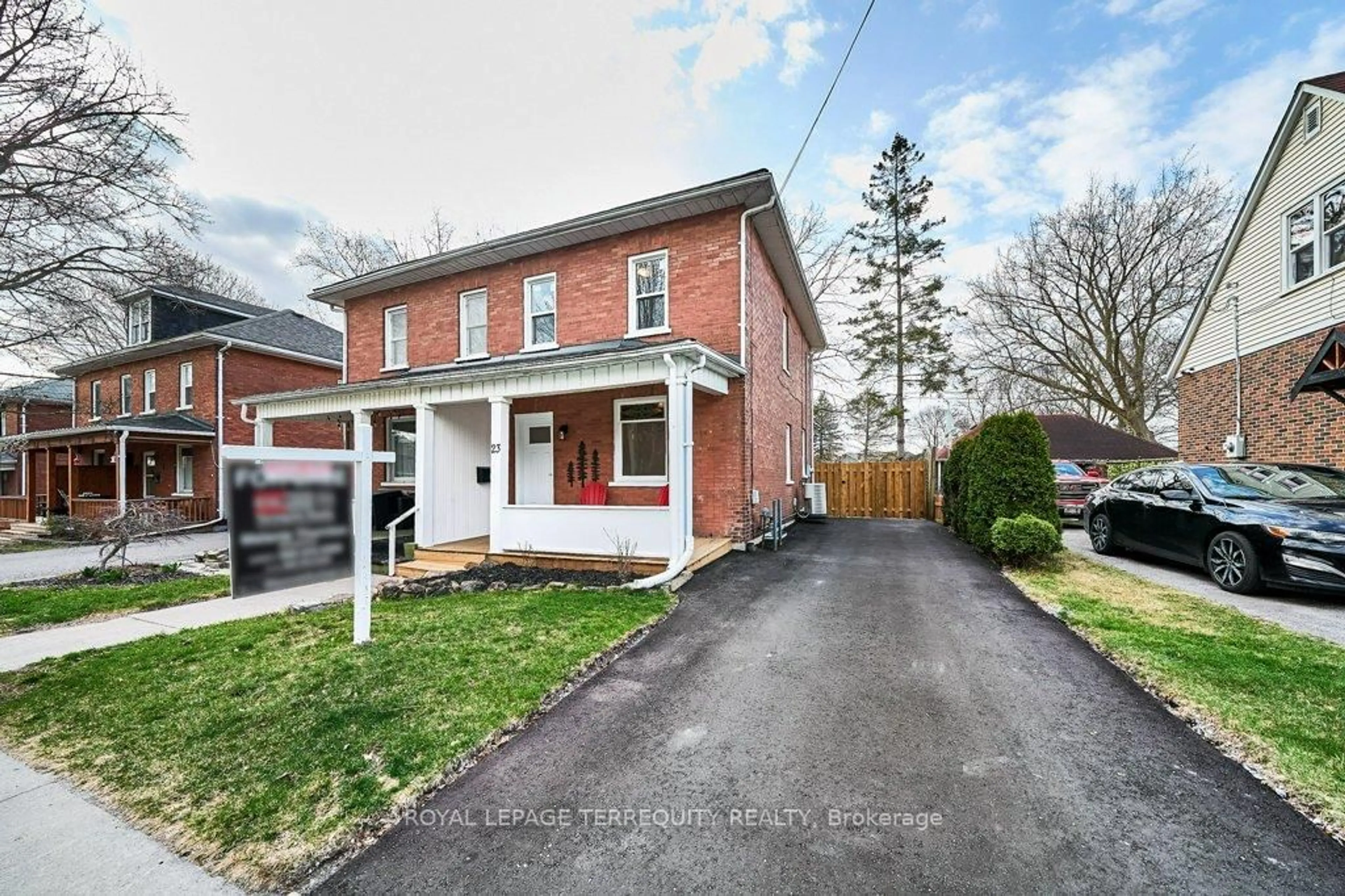 Home with brick exterior material, street for 23 Carlisle Ave, Clarington Ontario L1C 1W4