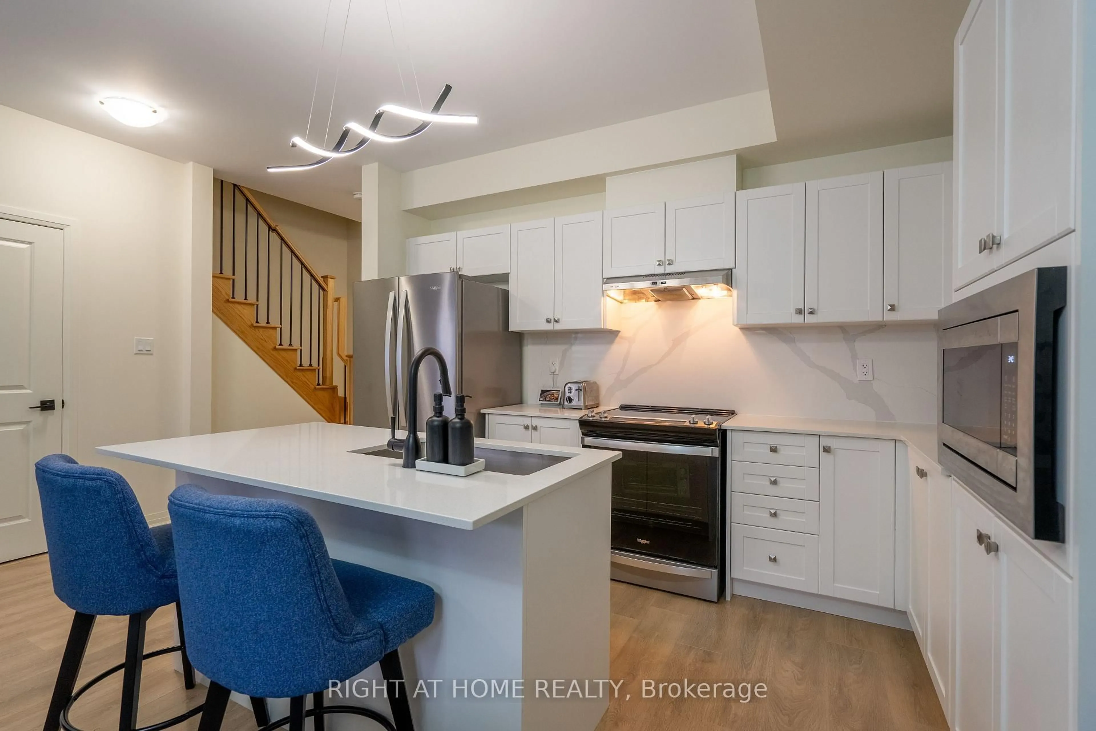 Open concept kitchen, unknown for 12 Emmas Way, Whitby Ontario L1R 0S7