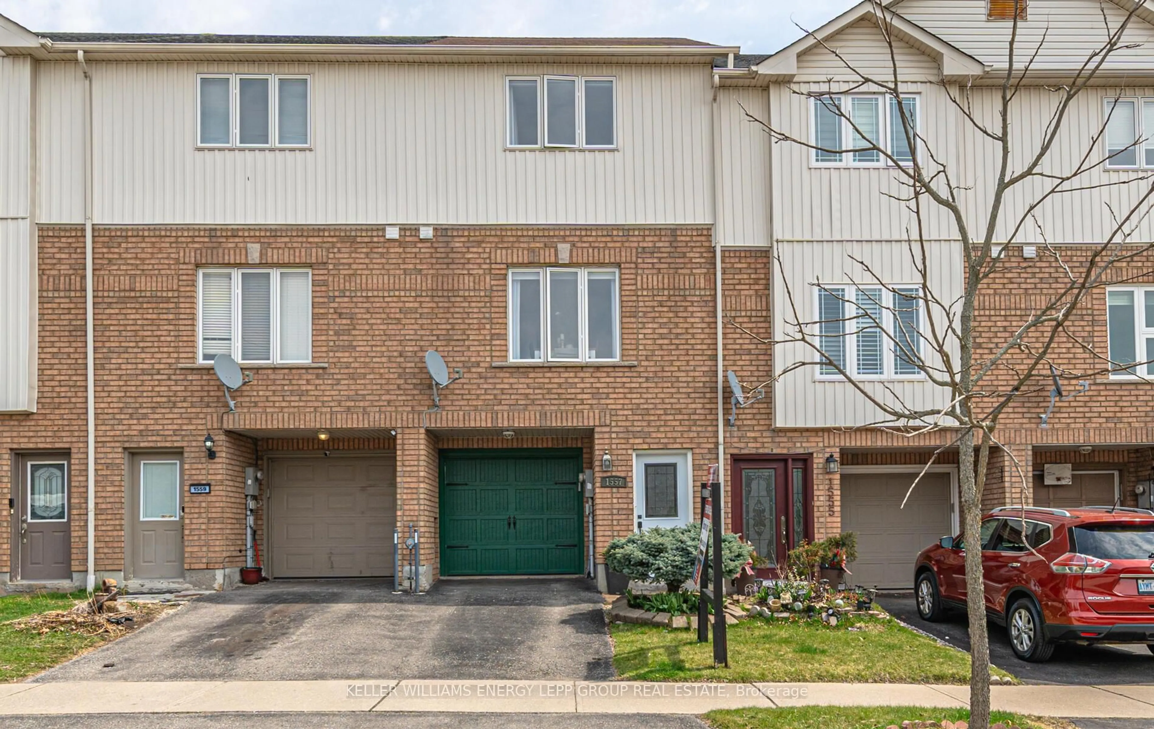 Unknown for 1557 Hummingbird Crt, Pickering Ontario L1V 7H8