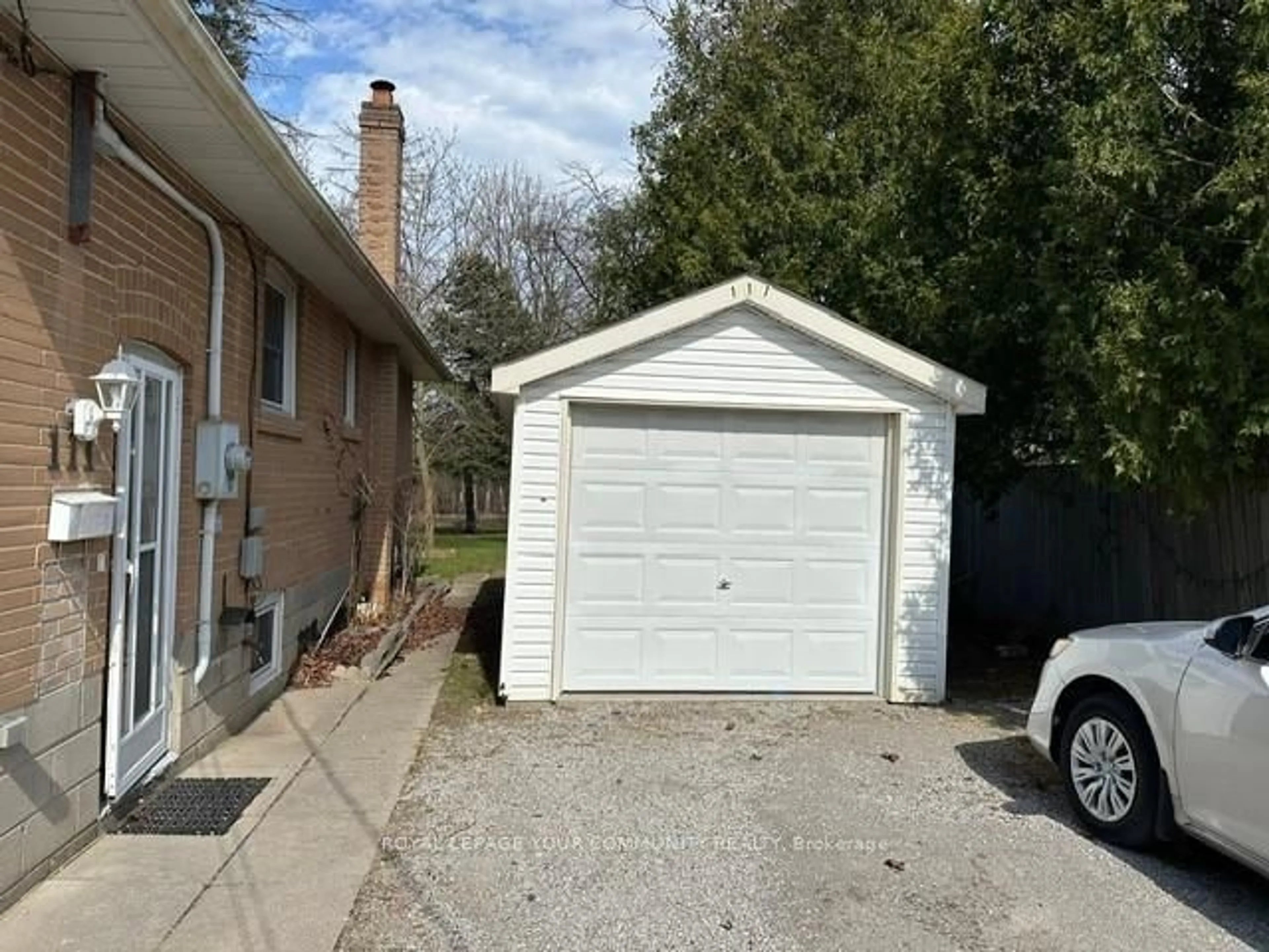 Unknown for 111 Scarboro Ave, Toronto Ontario M1C 1M5