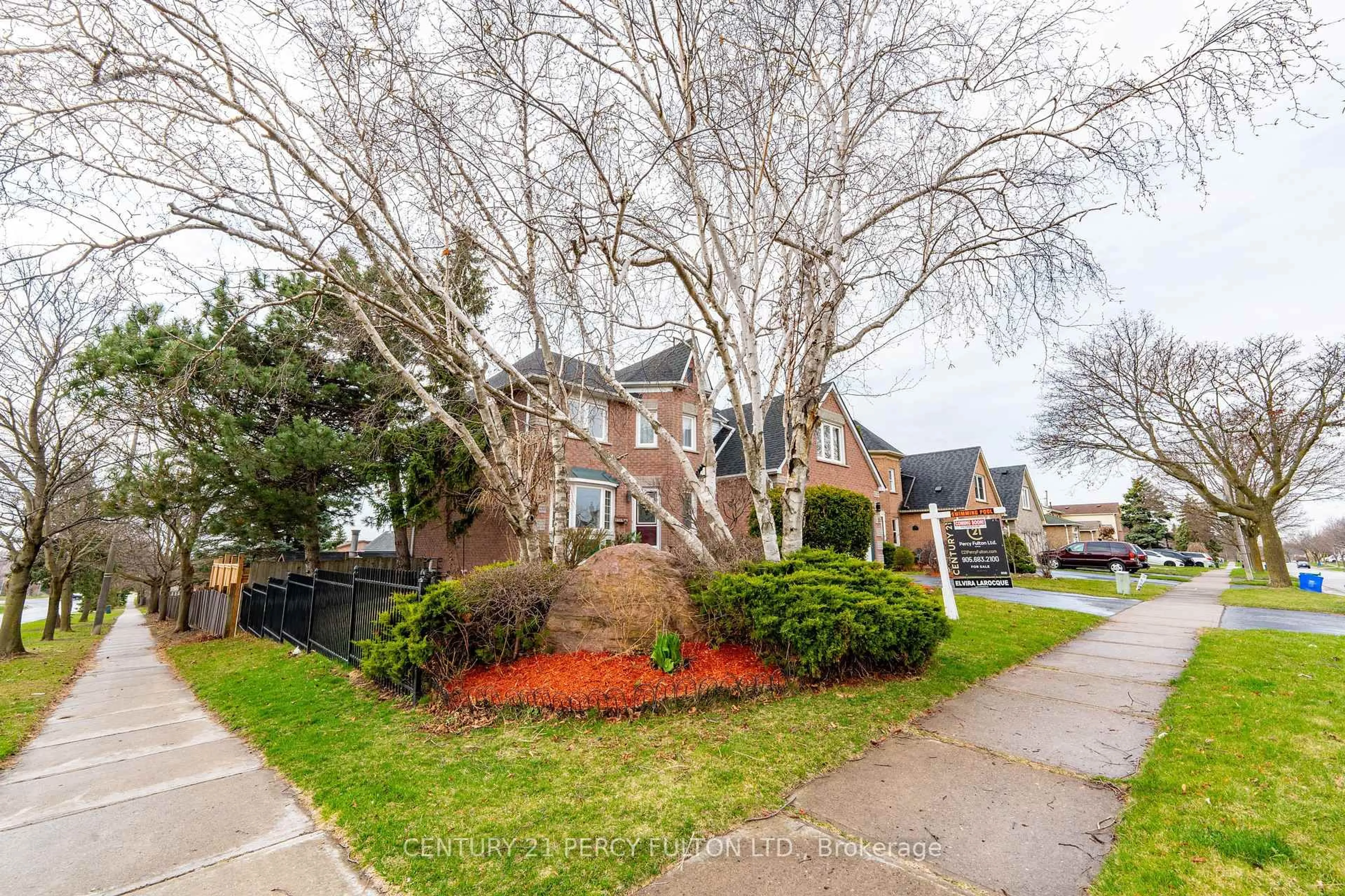 Unknown for 101 Sawdon Dr, Whitby Ontario L1N 8A8