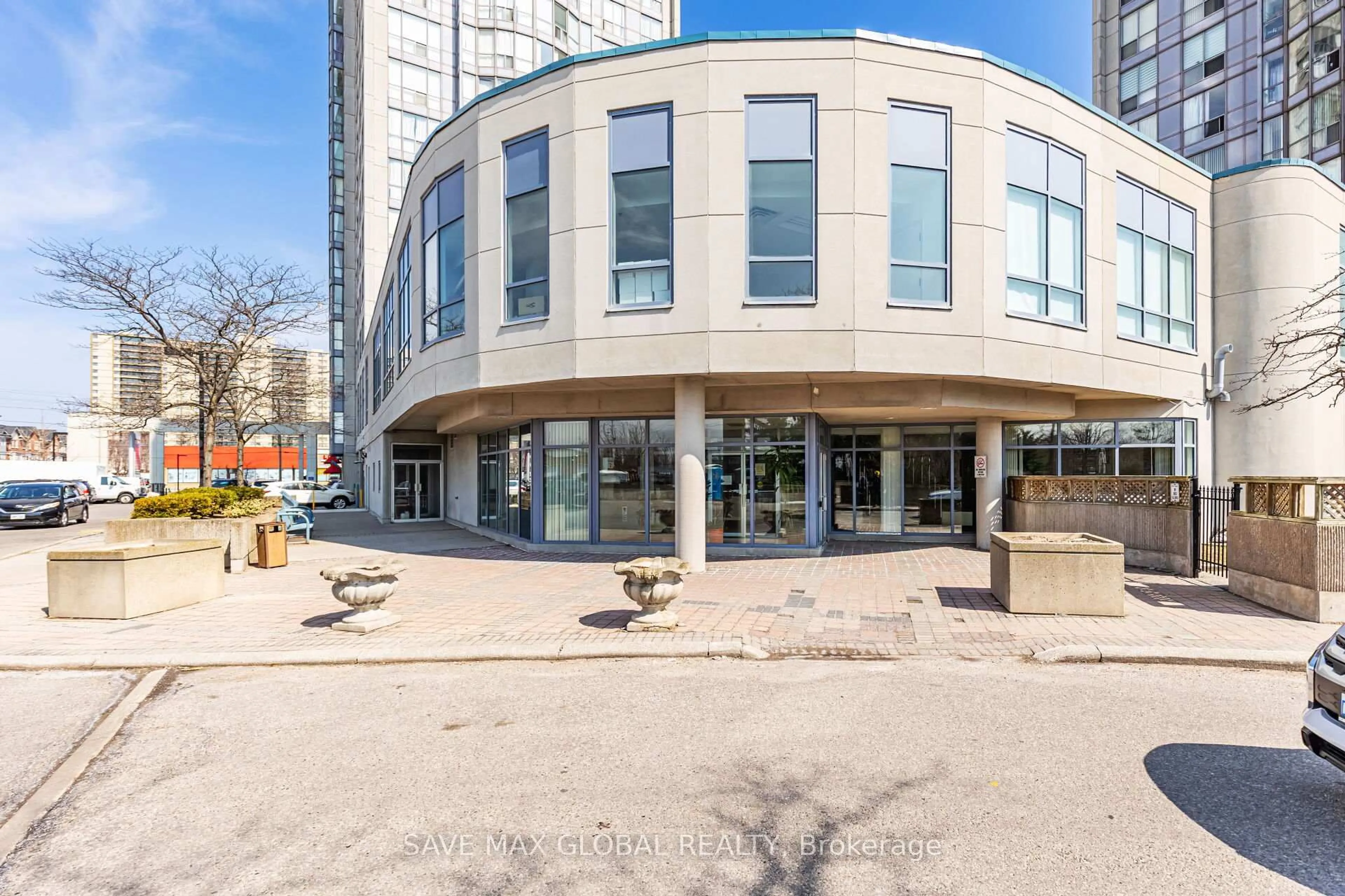 Unknown for 1470 Midland Ave #418, Toronto Ontario M1P 4Z4