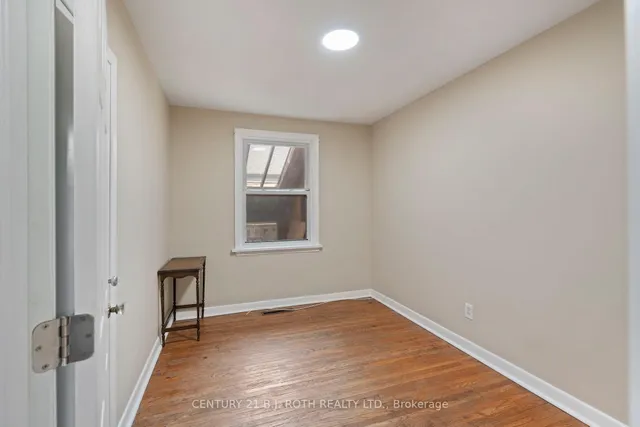 Additional property image - 68 Maywood Park