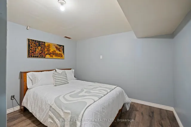 Additional property image - 68 Maywood Park