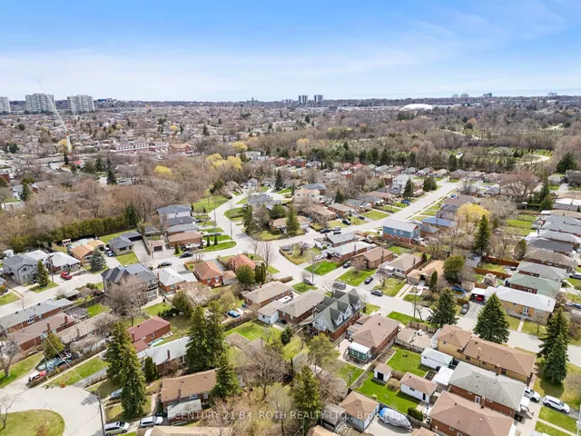 Additional property image - 68 Maywood Park