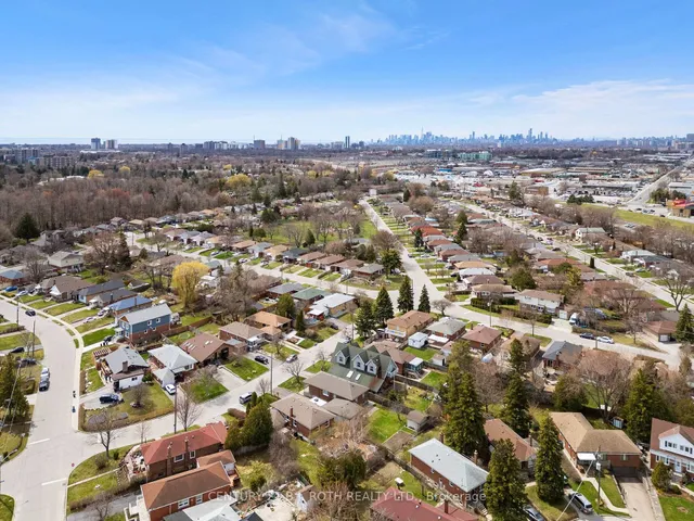 Additional property image - 68 Maywood Park