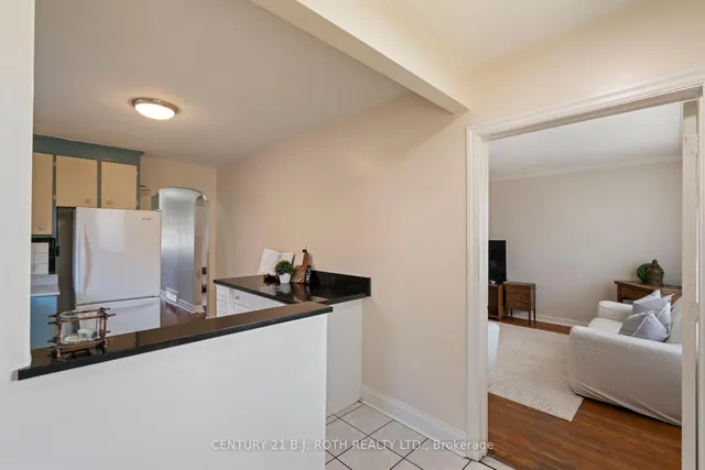 Additional property image - 68 Maywood Park