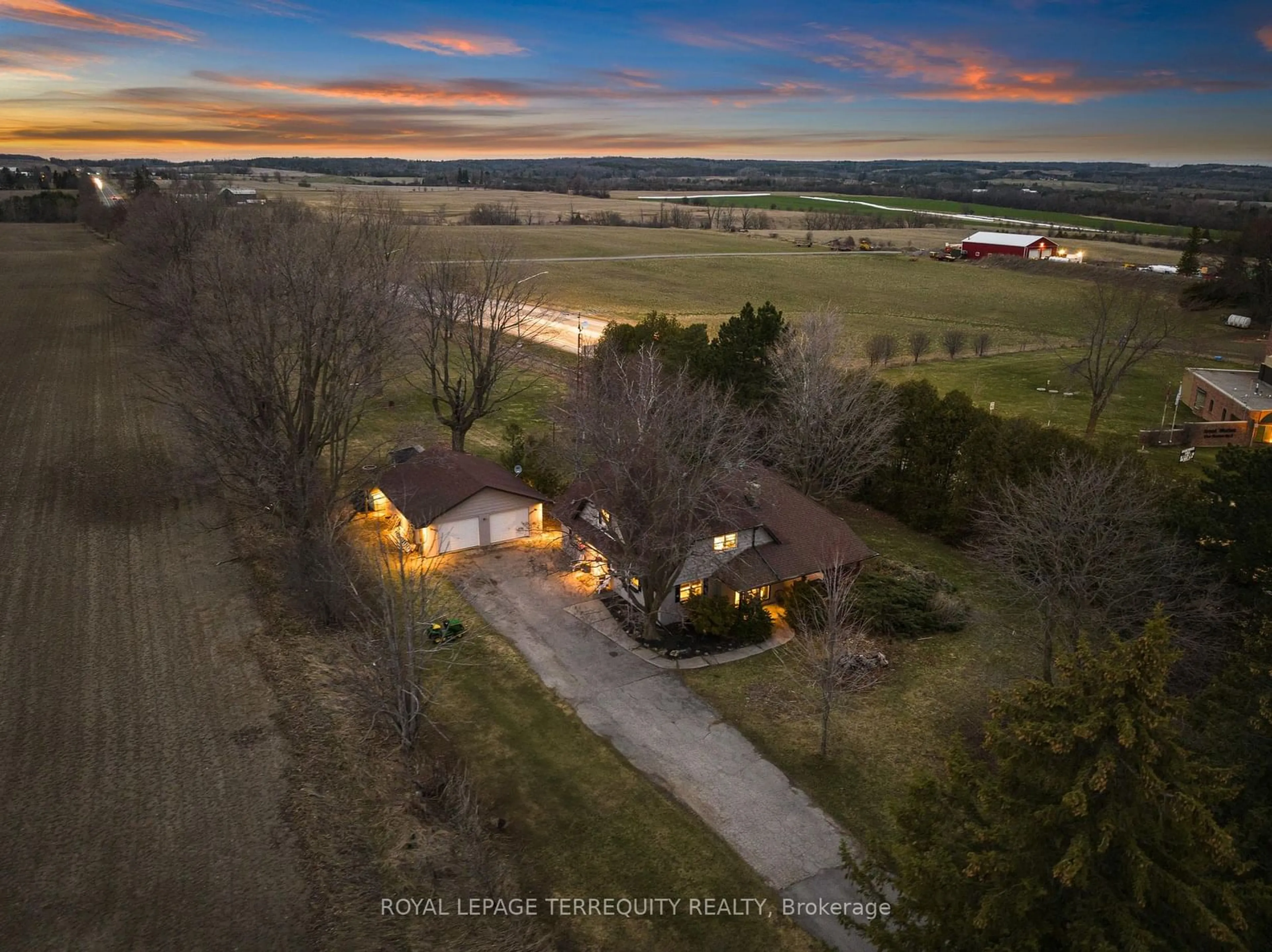 A pic from outside/outdoor area/front of a property/back of a property/a pic from drone, water/lake/river/ocean view for 2352 Concession Rd 8 N/A, Clarington Ontario L1C 5X3