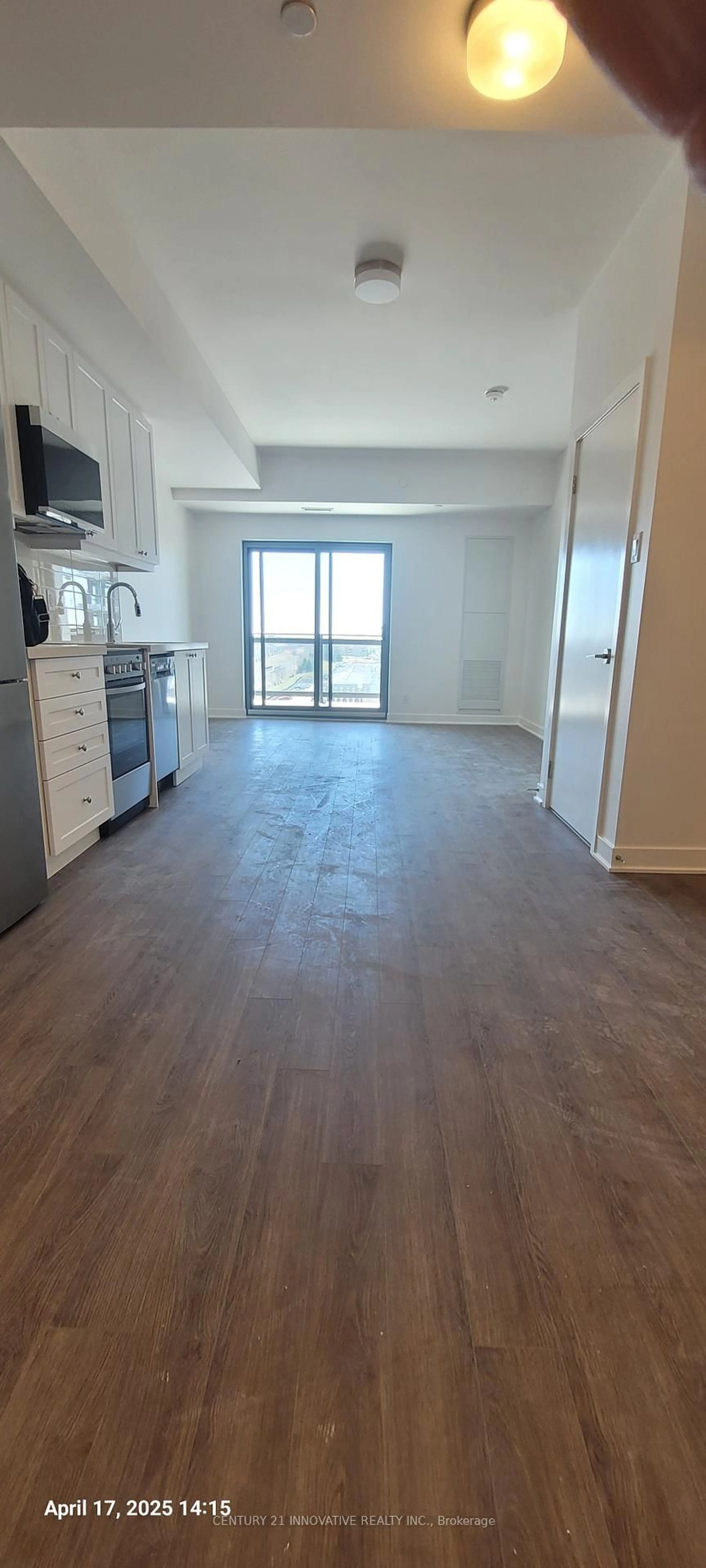 A pic of a room for 55 Clarington Blvd #812, Clarington Ontario L1C 0A1