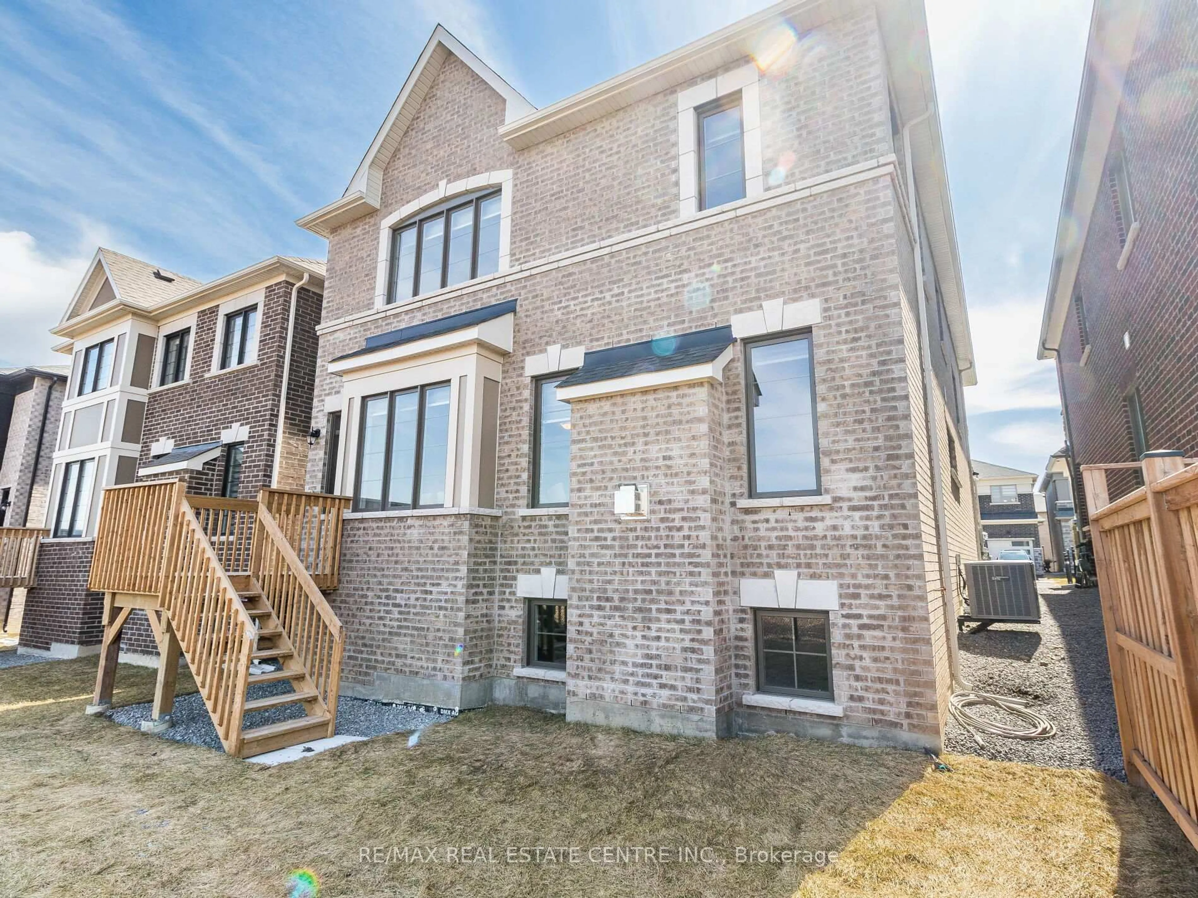 Home with brick exterior material, building for 1577 Scarlett Tr, Pickering Ontario L0H 1J0