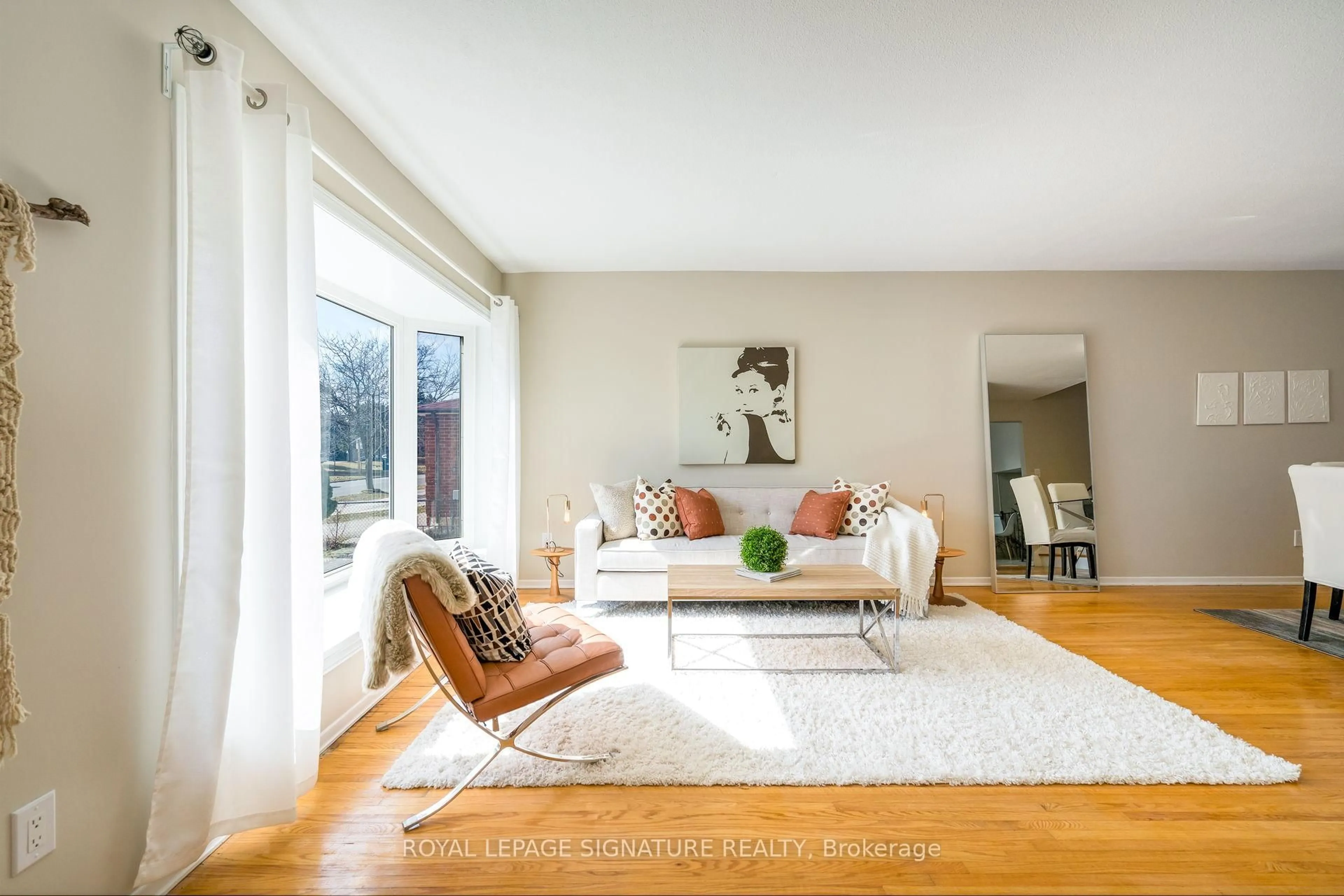 Living room with furniture, unknown for 273 Silver Springs Blvd, Toronto Ontario M1V 1G6