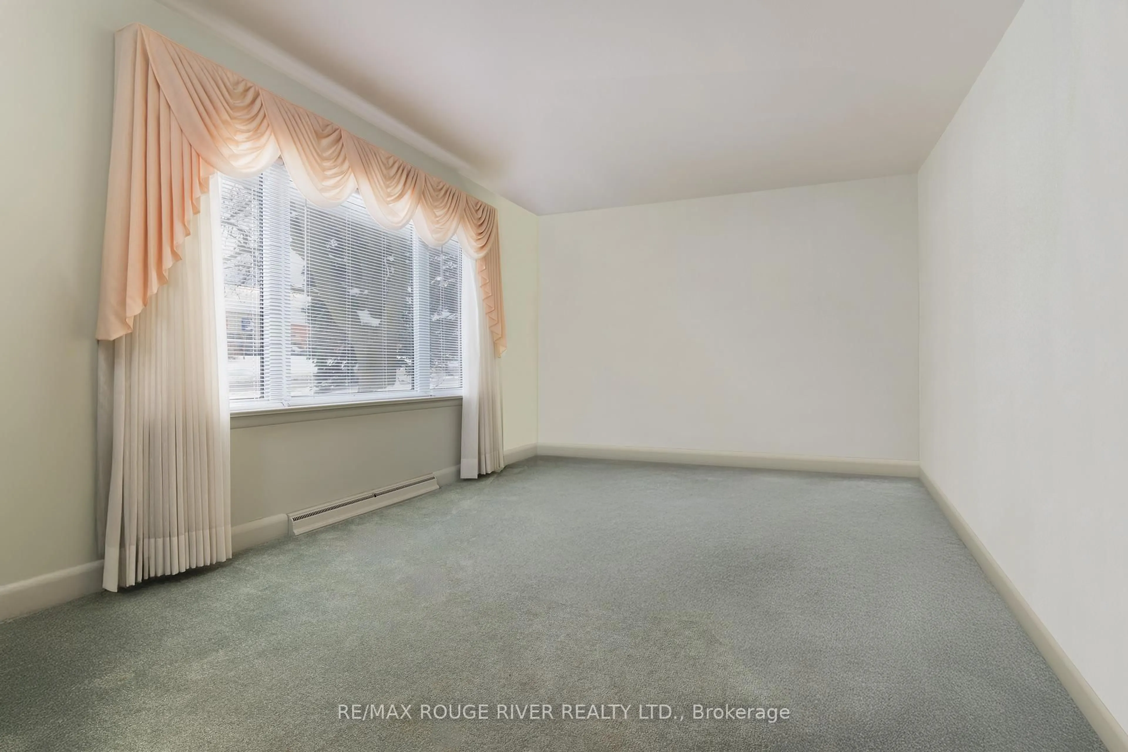 A pic of a room for 286 King St, Clarington Ontario L1C 1P9