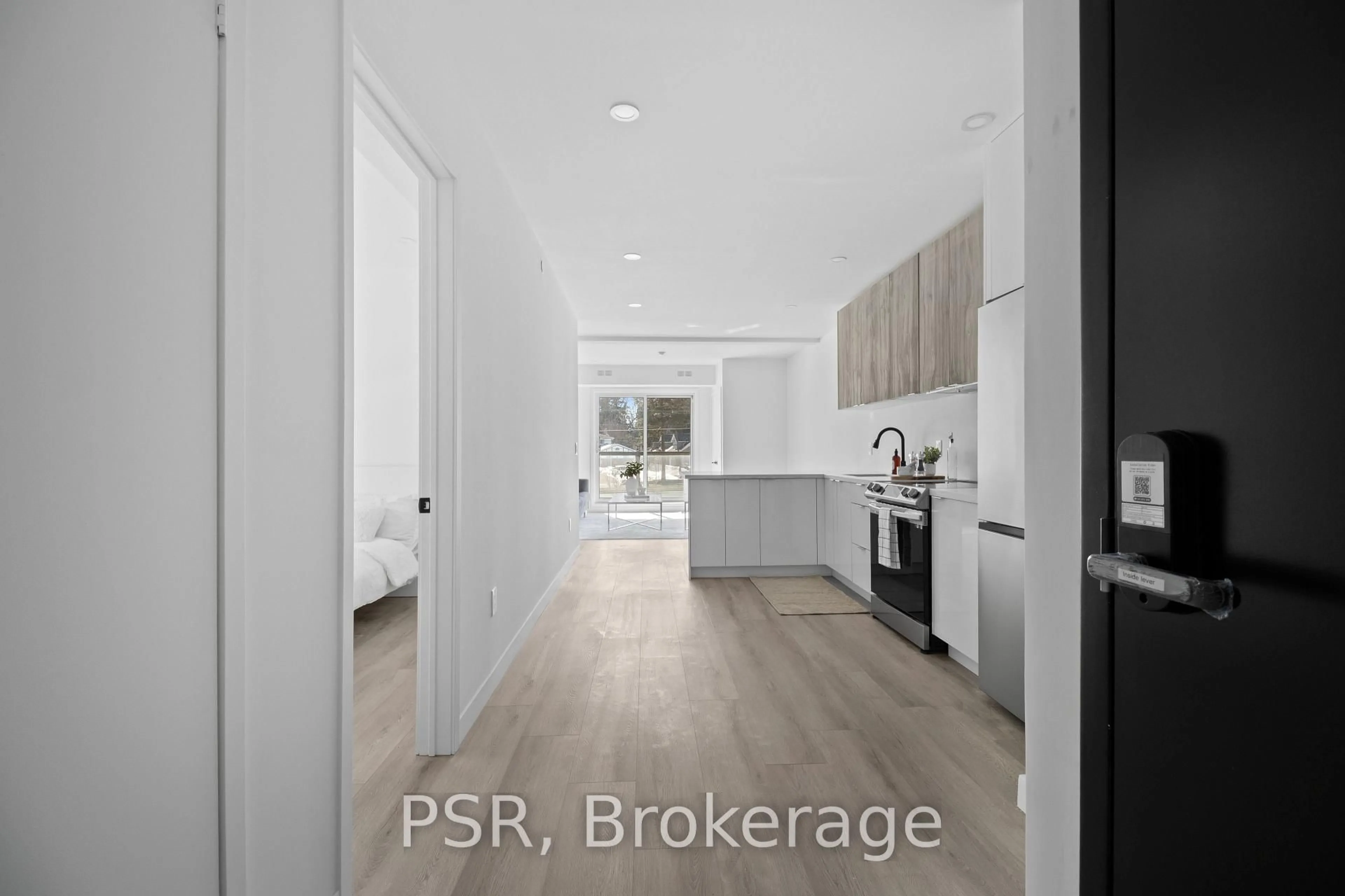Unknown for 61 Orchard Park #204, Toronto Ontario M1E 0C8