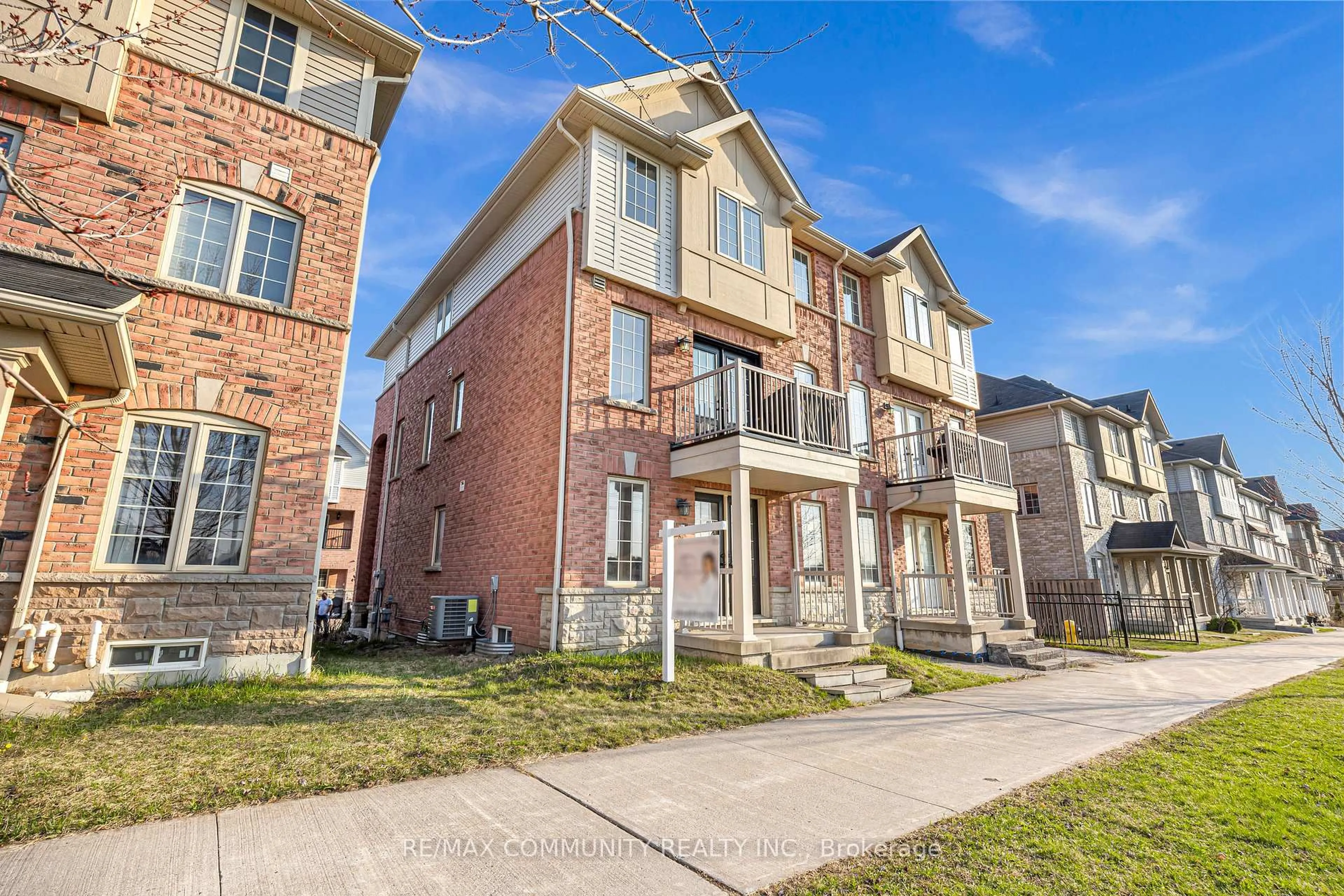 Home with brick exterior material, street for 473 Rossland Rd, Ajax Ontario L1Z 0K8