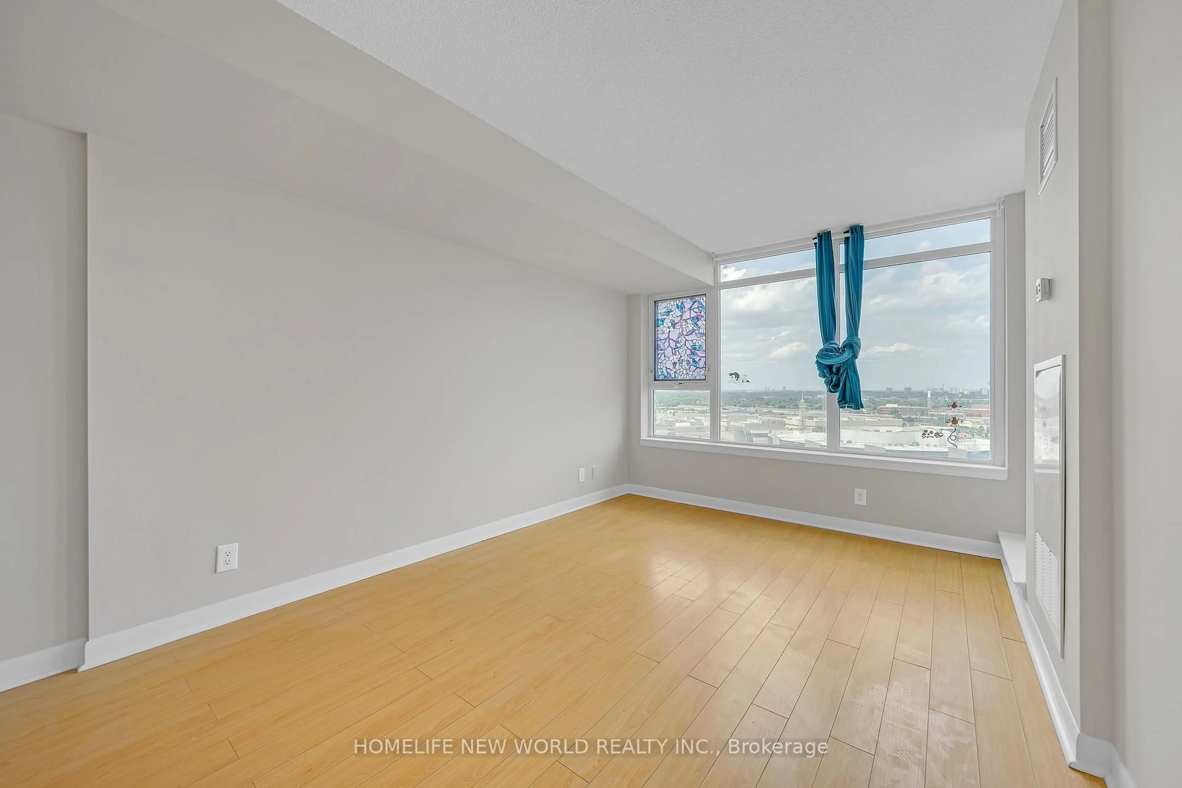 A pic of a room for 25 Town Centre Crt #1801, Toronto Ontario M1P 0B4