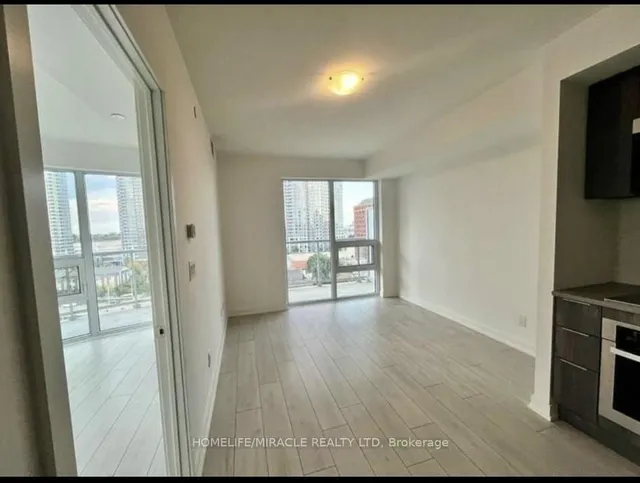 Additional property image - 2033 Kennedy Rd Unit 906