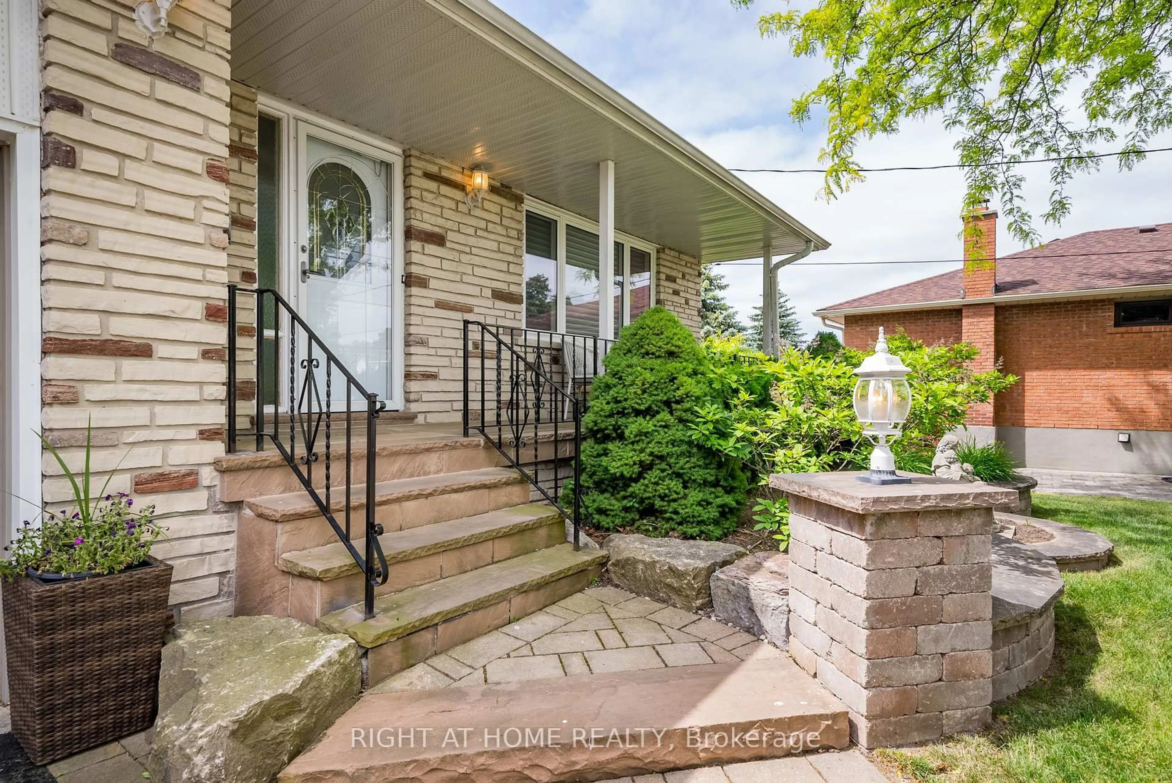 Home with brick exterior material, street for 109 Crawforth St, Whitby Ontario L1N 3S4