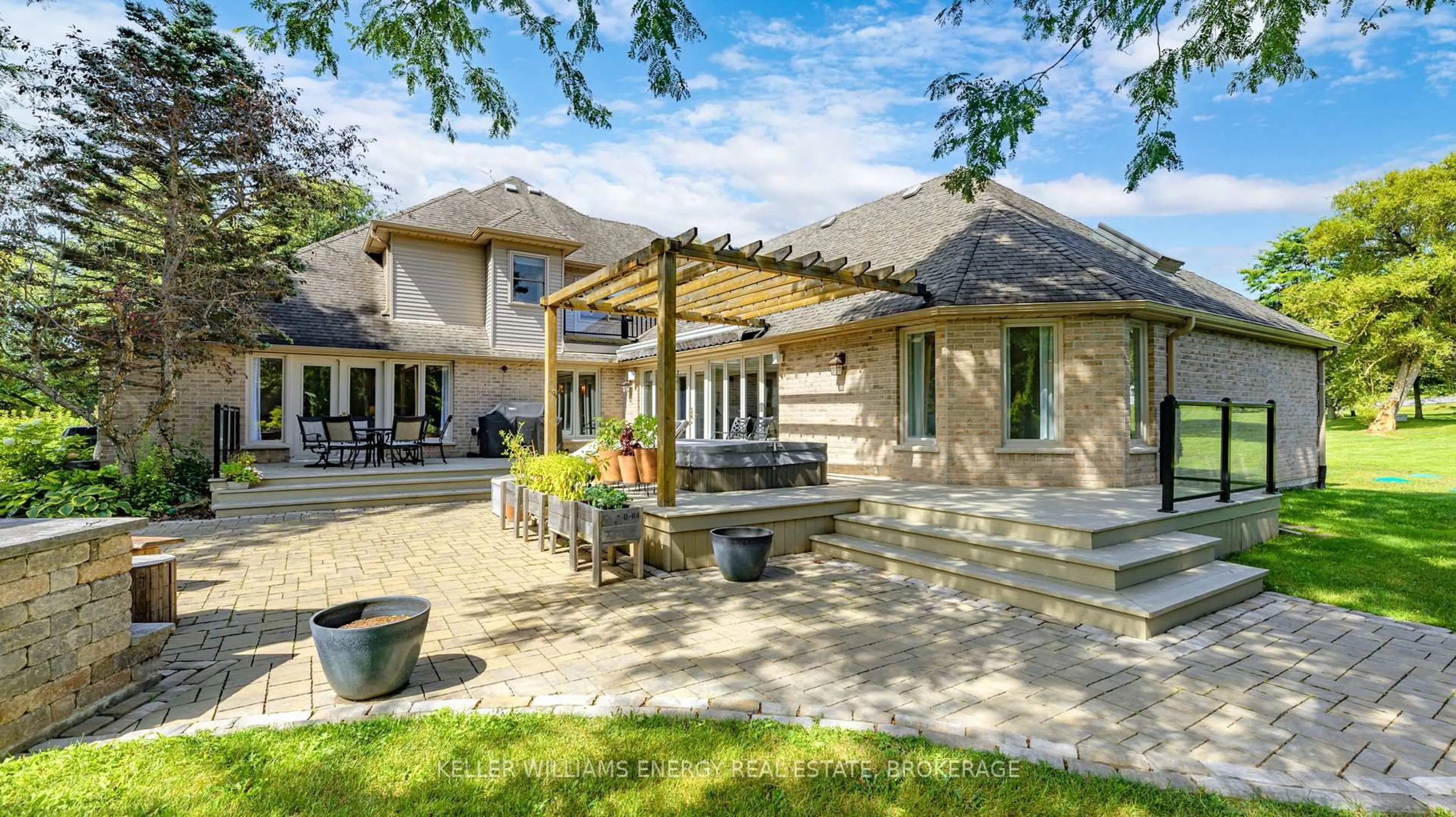 Patio, street for 5 Mcnamara Crt, Ajax Ontario L1T 4W6