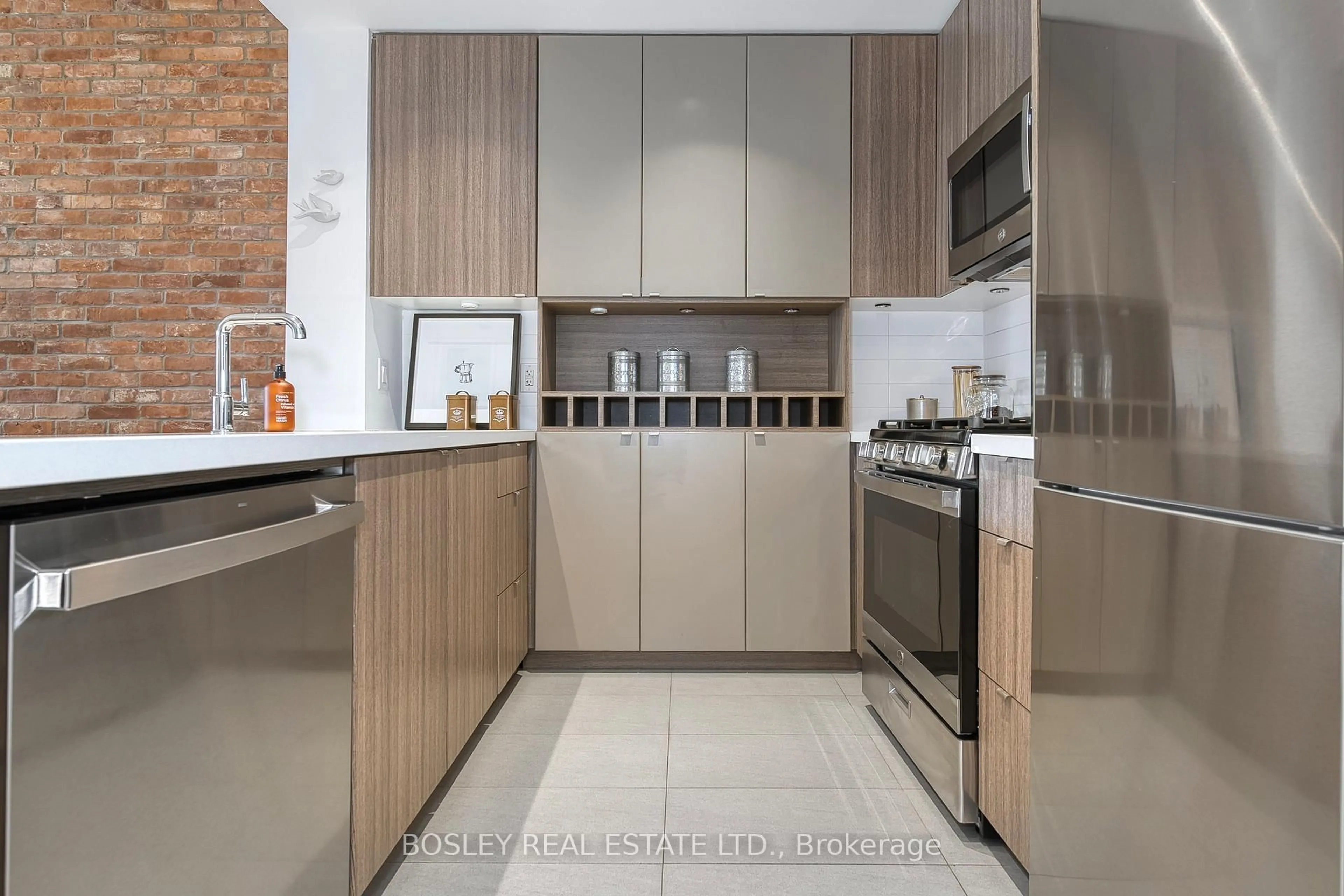 Contemporary kitchen, ceramic/tile floor for 88 Colgate Ave #214, Toronto Ontario M4M 0A6