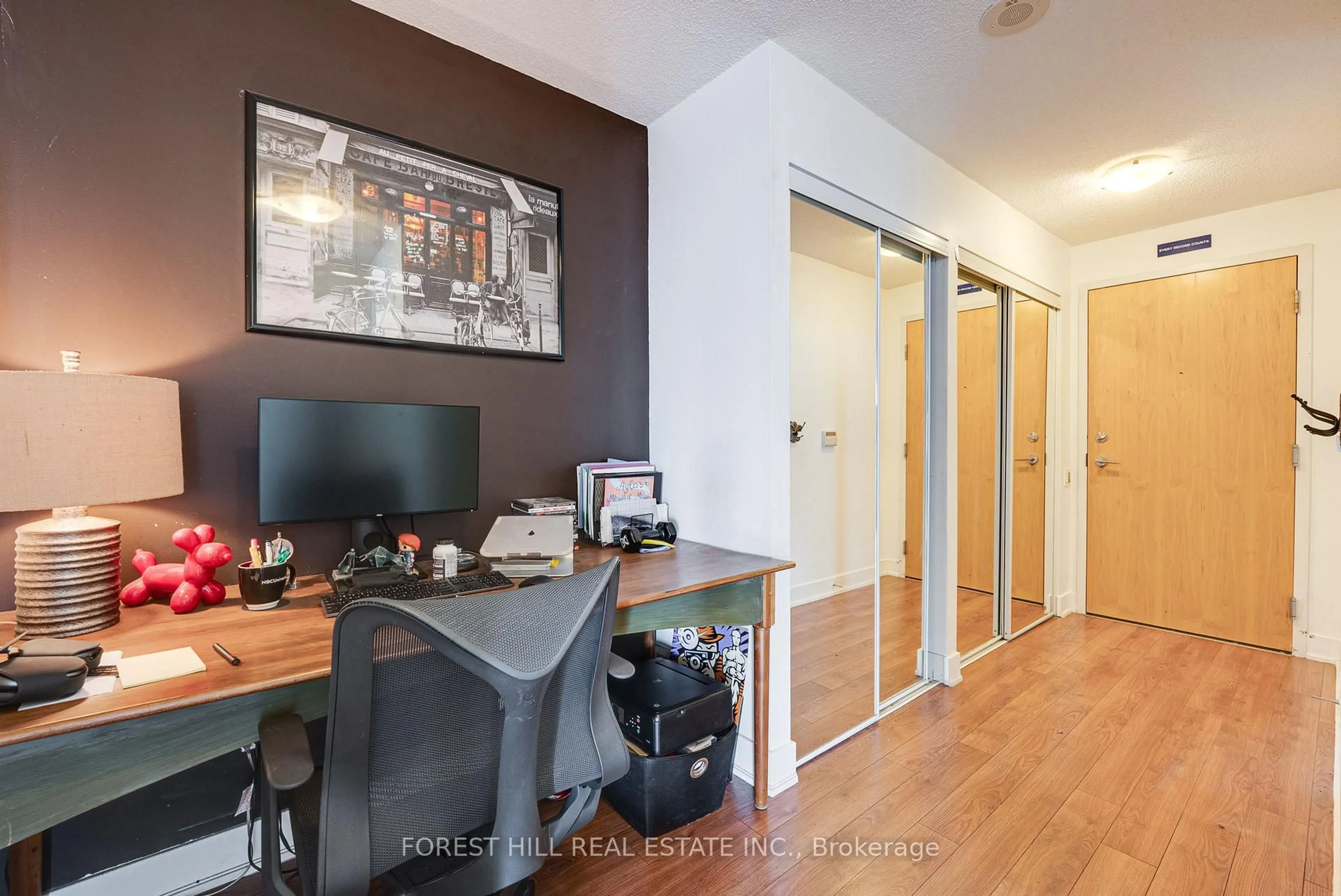 A pic of a room for 1048 Broadview Ave #1703, Toronto Ontario M4K 2B8
