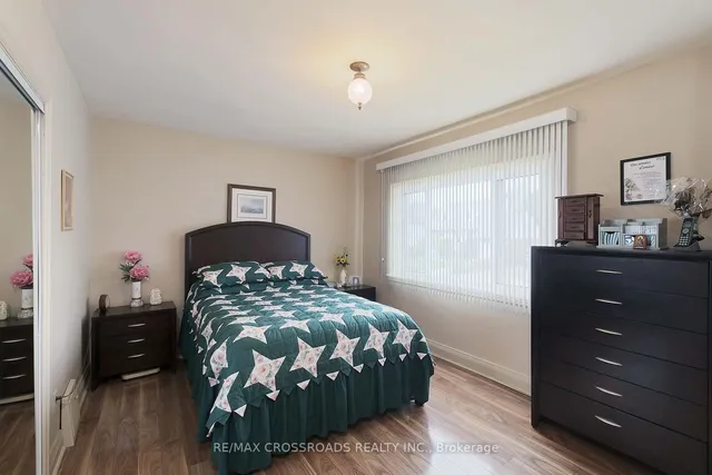 Additional property image - 1310 Victoria Park Ave