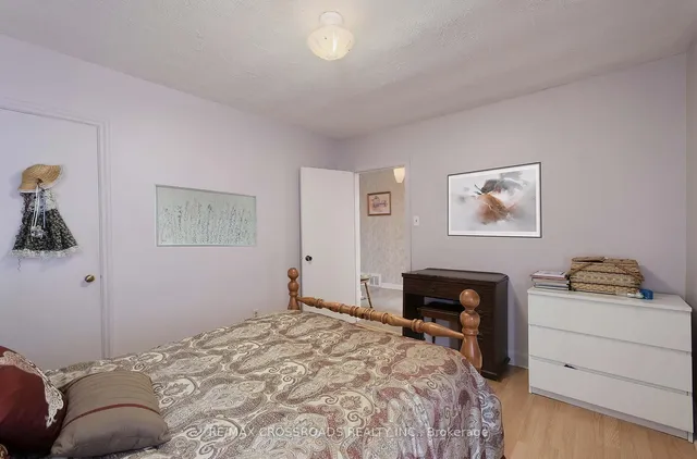 Additional property image - 1310 Victoria Park Ave