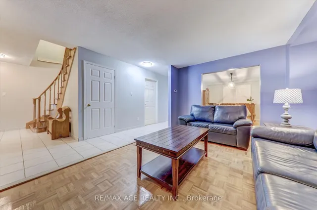 Additional property image - 17 Plumrose Blvd