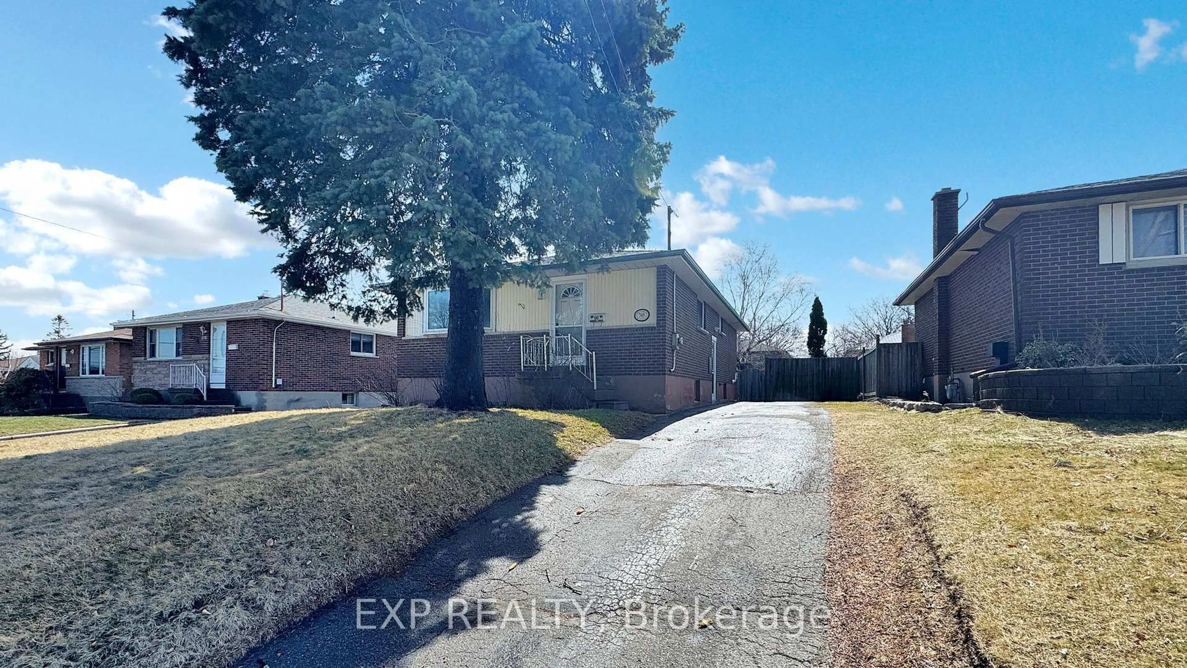 A pic from outside/outdoor area/front of a property/back of a property/a pic from drone, street for 769 Olive Ave, Oshawa Ontario L1H 2S4