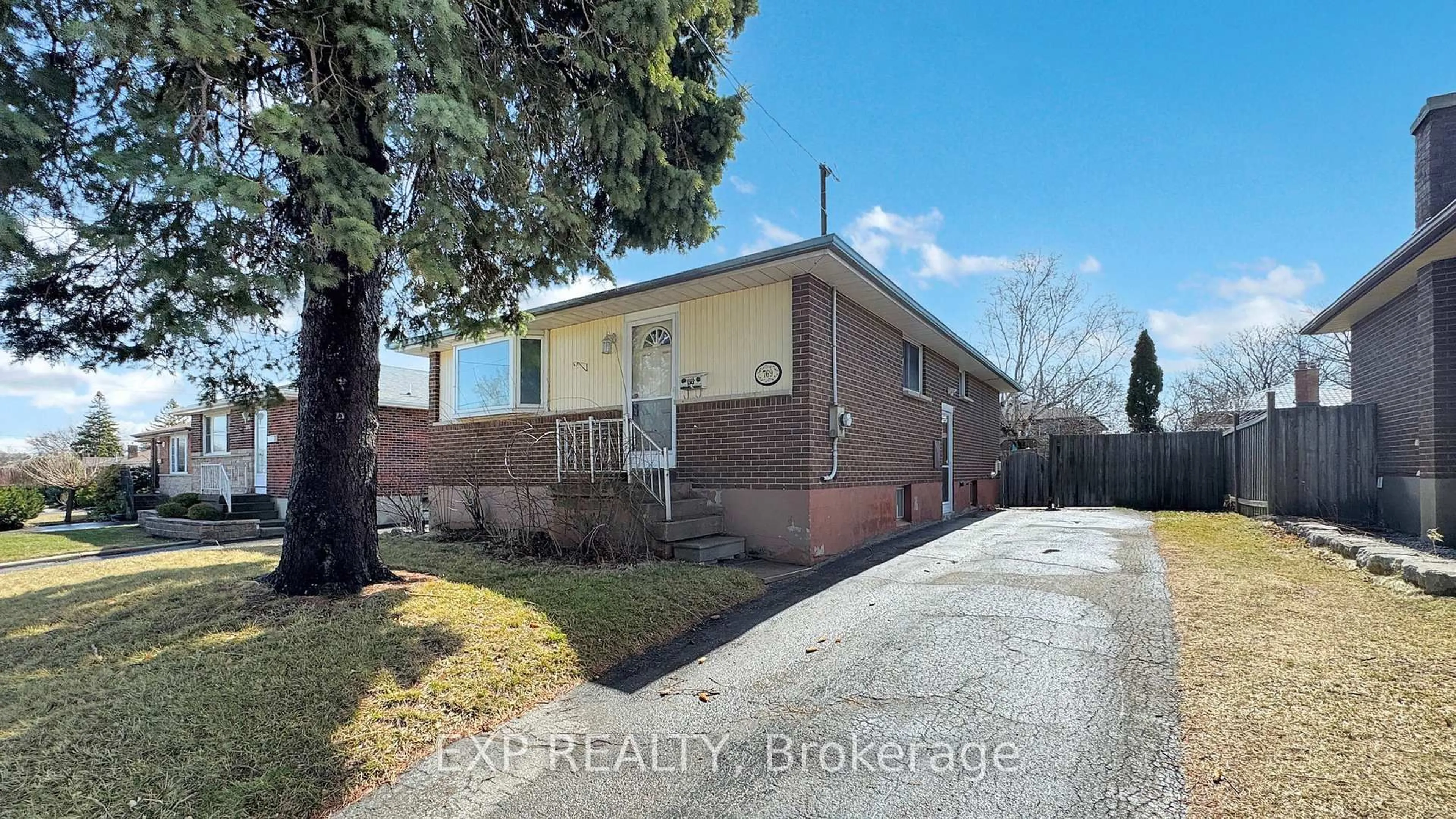 Home with brick exterior material, street for 769 Olive Ave, Oshawa Ontario L1H 2S4