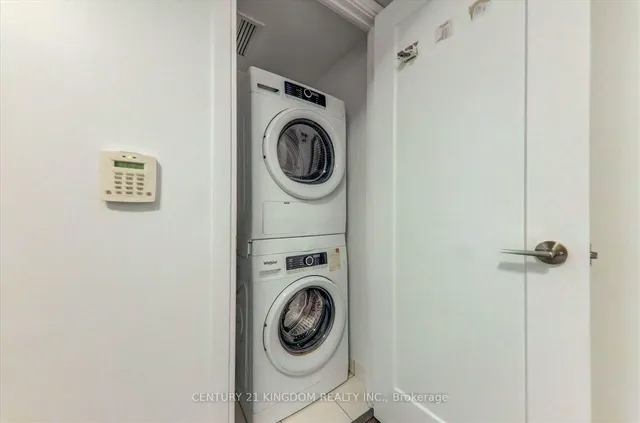 Additional image 17 of 275 Village Green Sq Unit 2123