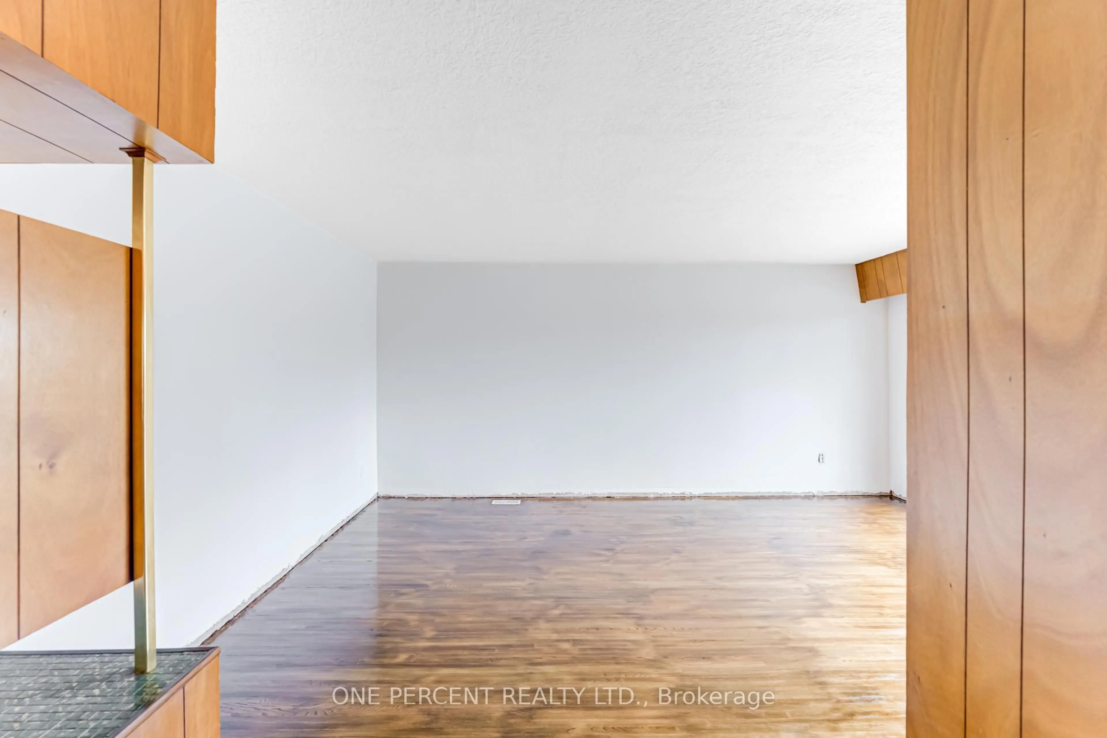 A pic of a room for 600 McCowan Rd, Toronto Ontario M1J 1K1