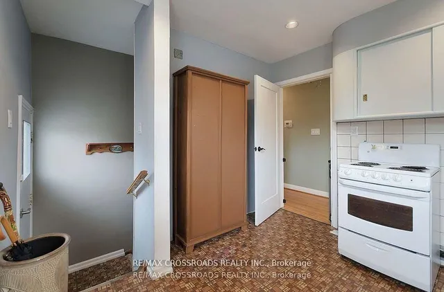 Additional property image - 23 Cedarview Dr