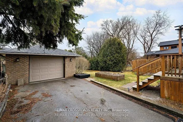 Additional property image - 23 Cedarview Dr
