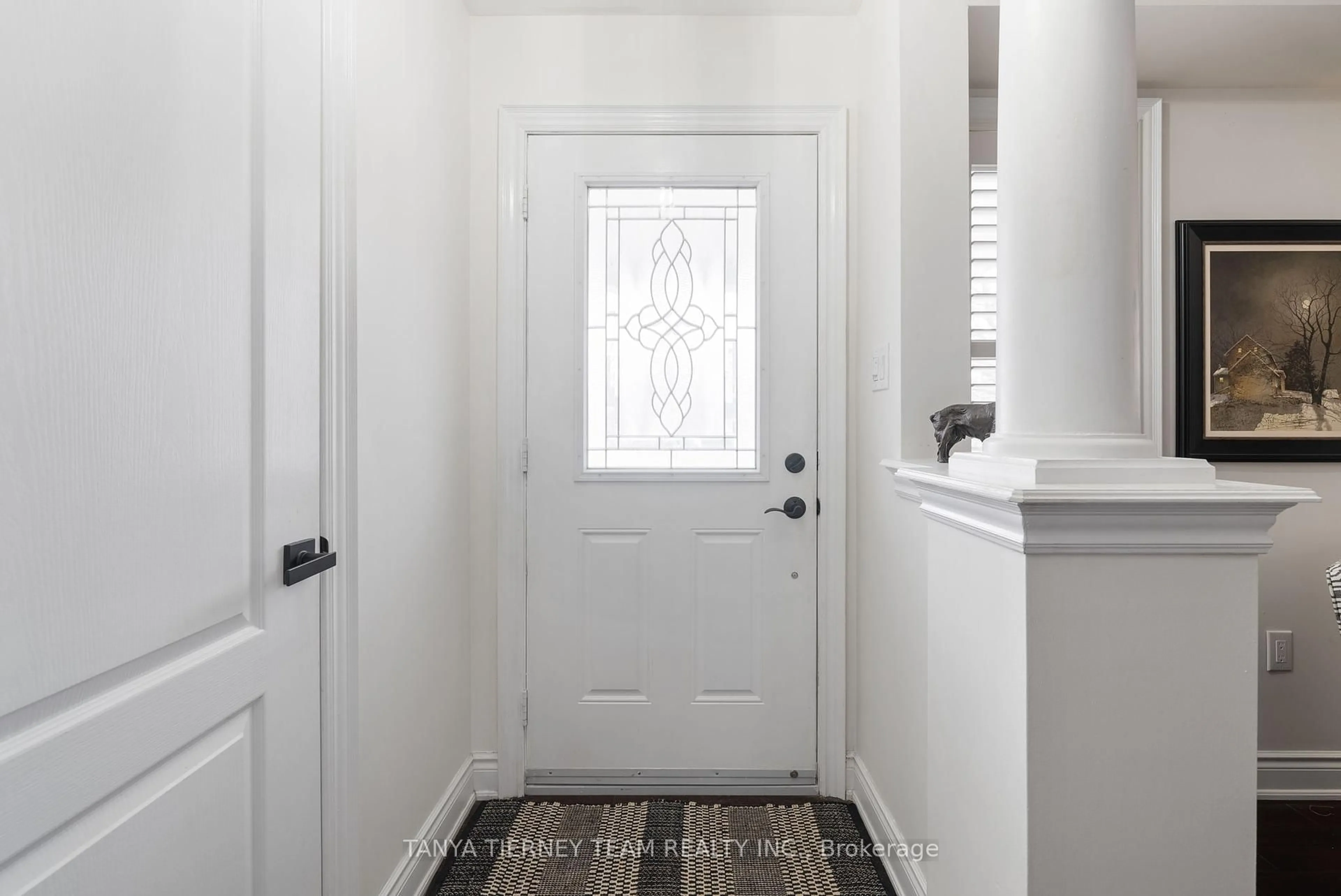 Indoor entryway for 3 Croxall Blvd, Whitby Ontario L1M 0E6