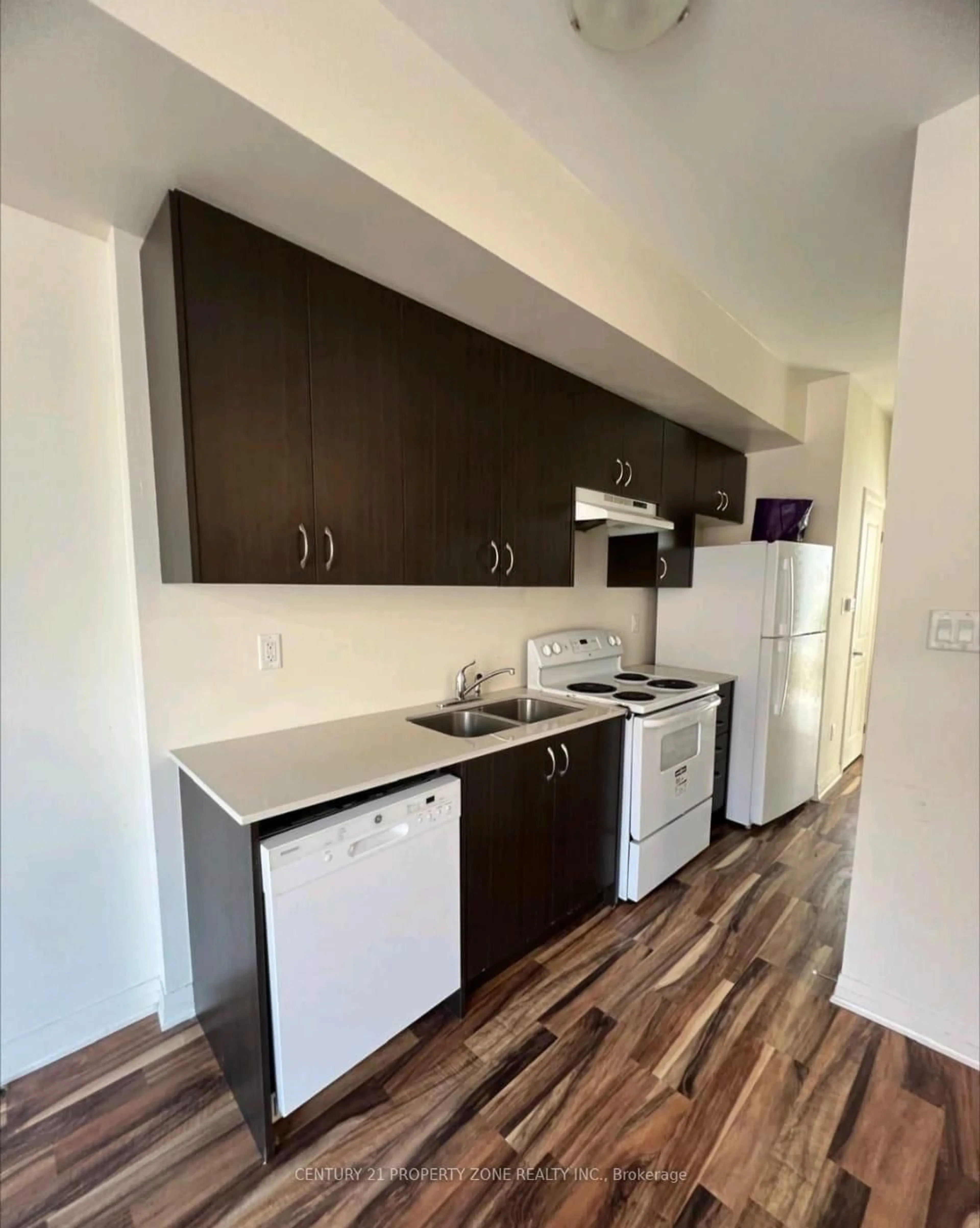 Standard kitchen, wood/laminate floor for 1357 Neilson Rd #85, Toronto Ontario M1B 0C6
