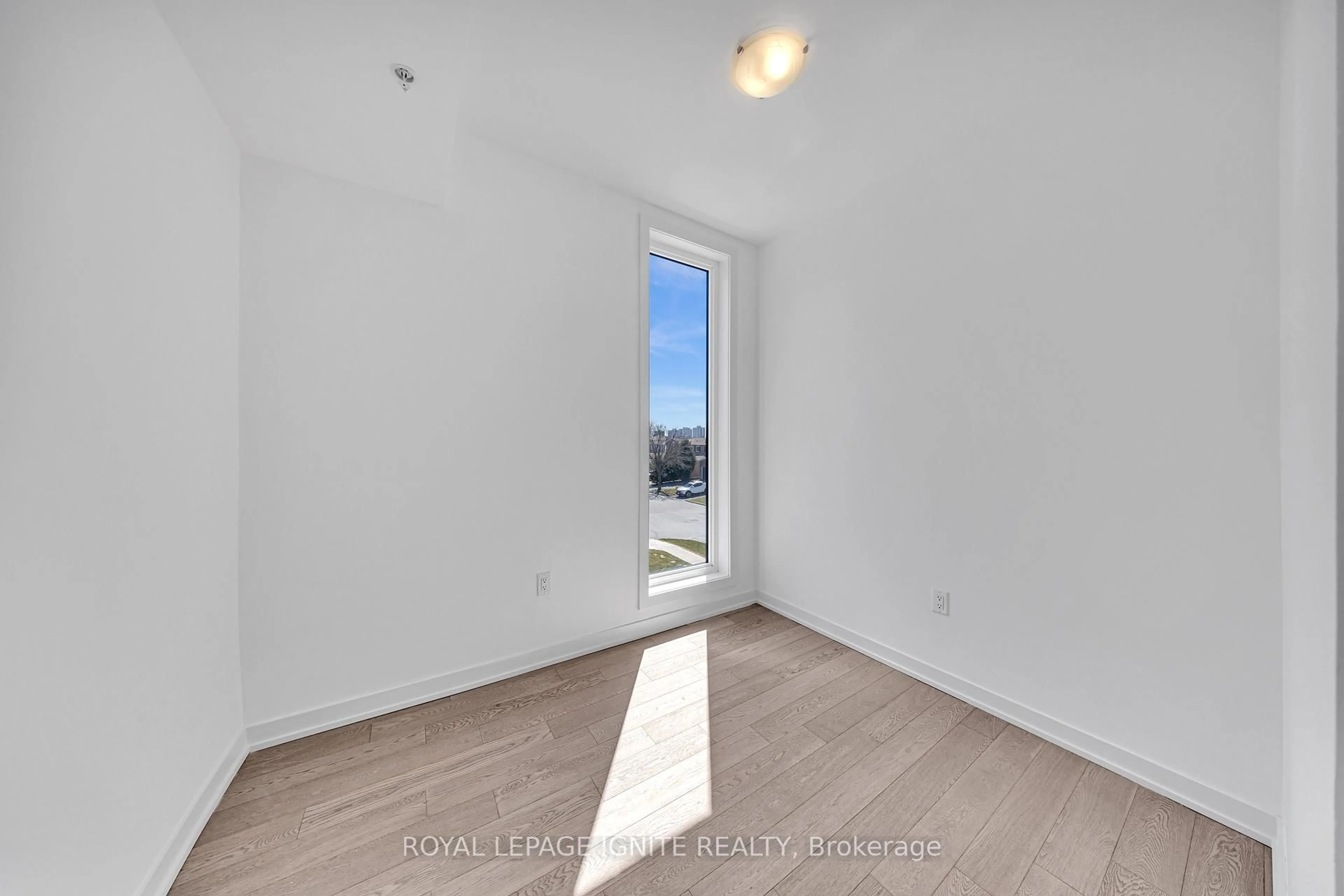 A pic of a room for 188 Angus Dr #2, Ajax Ontario L1S 0G5