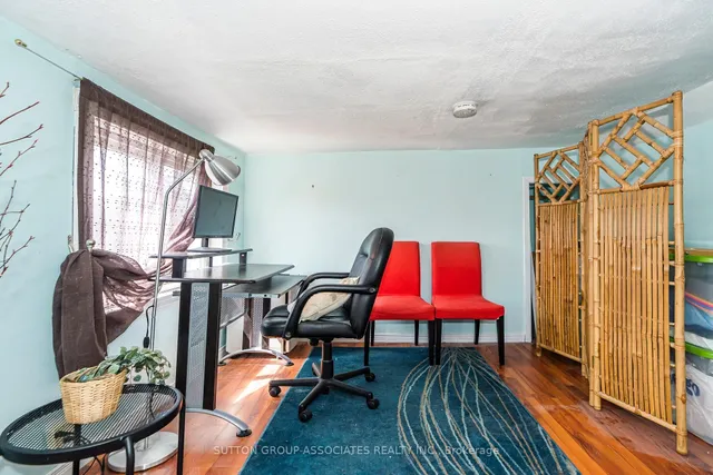 Additional image 5 of 16 North Bonnington Ave
